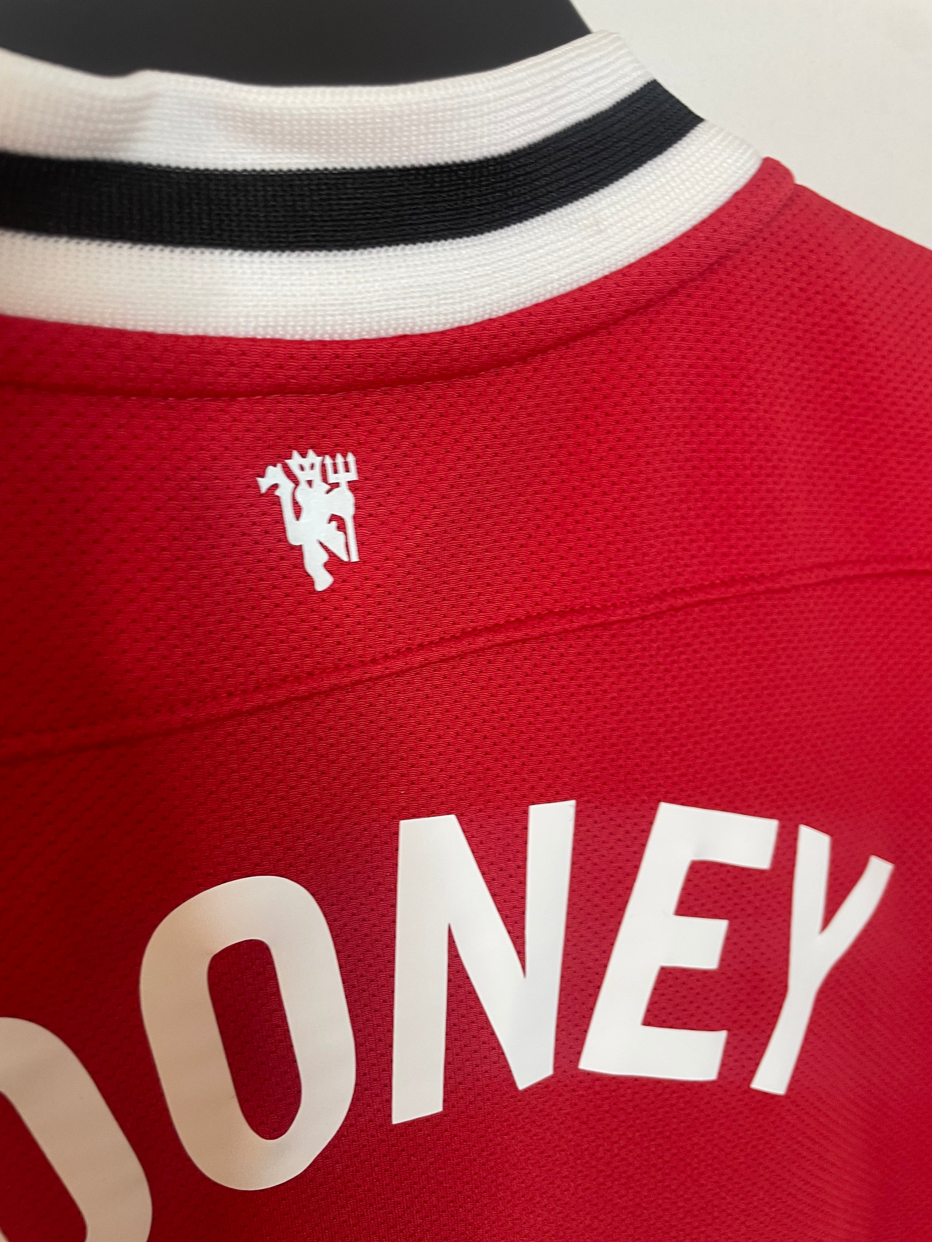 Manchester United 2011-12 UCL Home Shirt Rooney #10 Medium