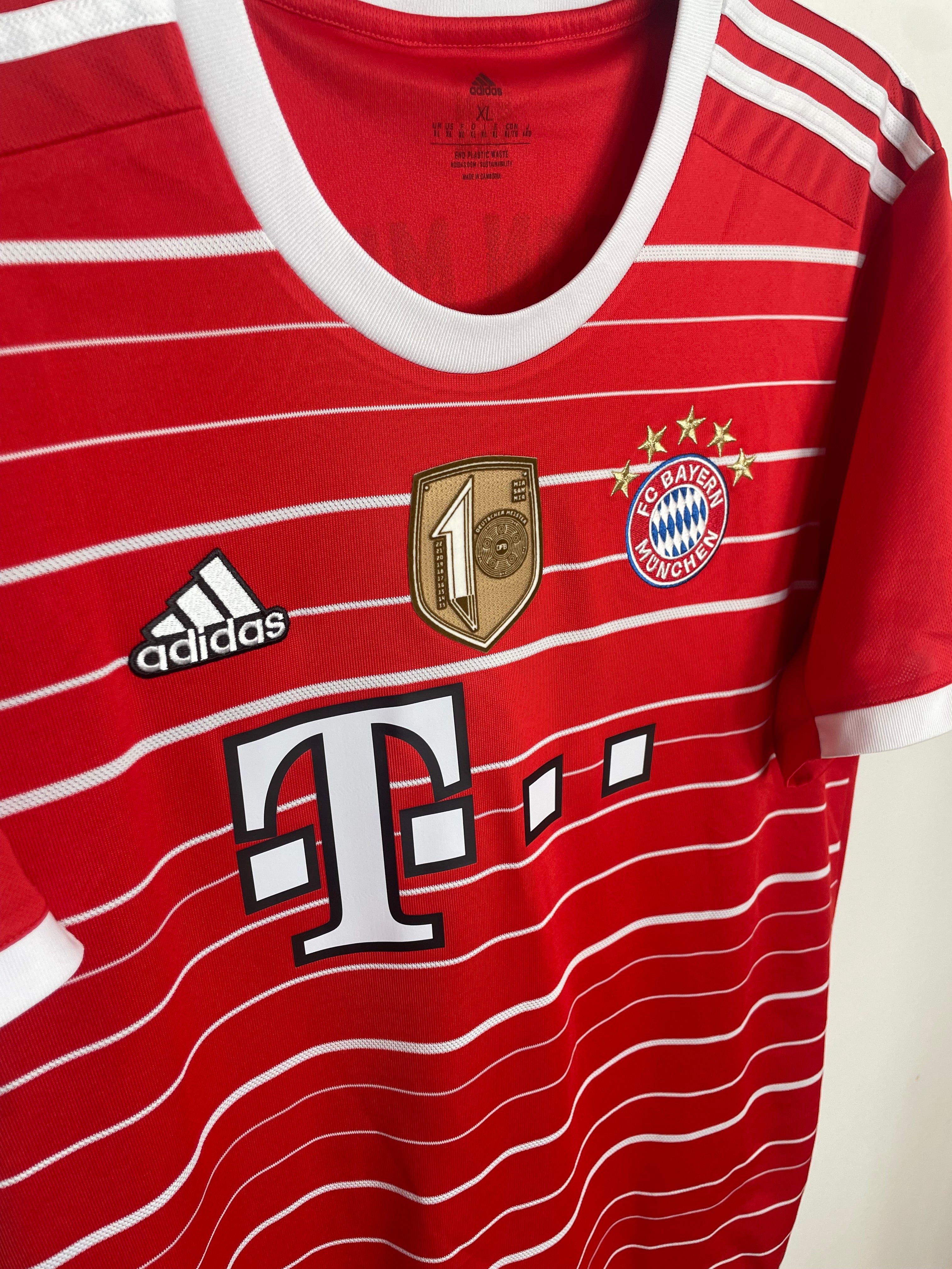 Bayern Munich 2022-23 Home Shirt Muller #25 XL