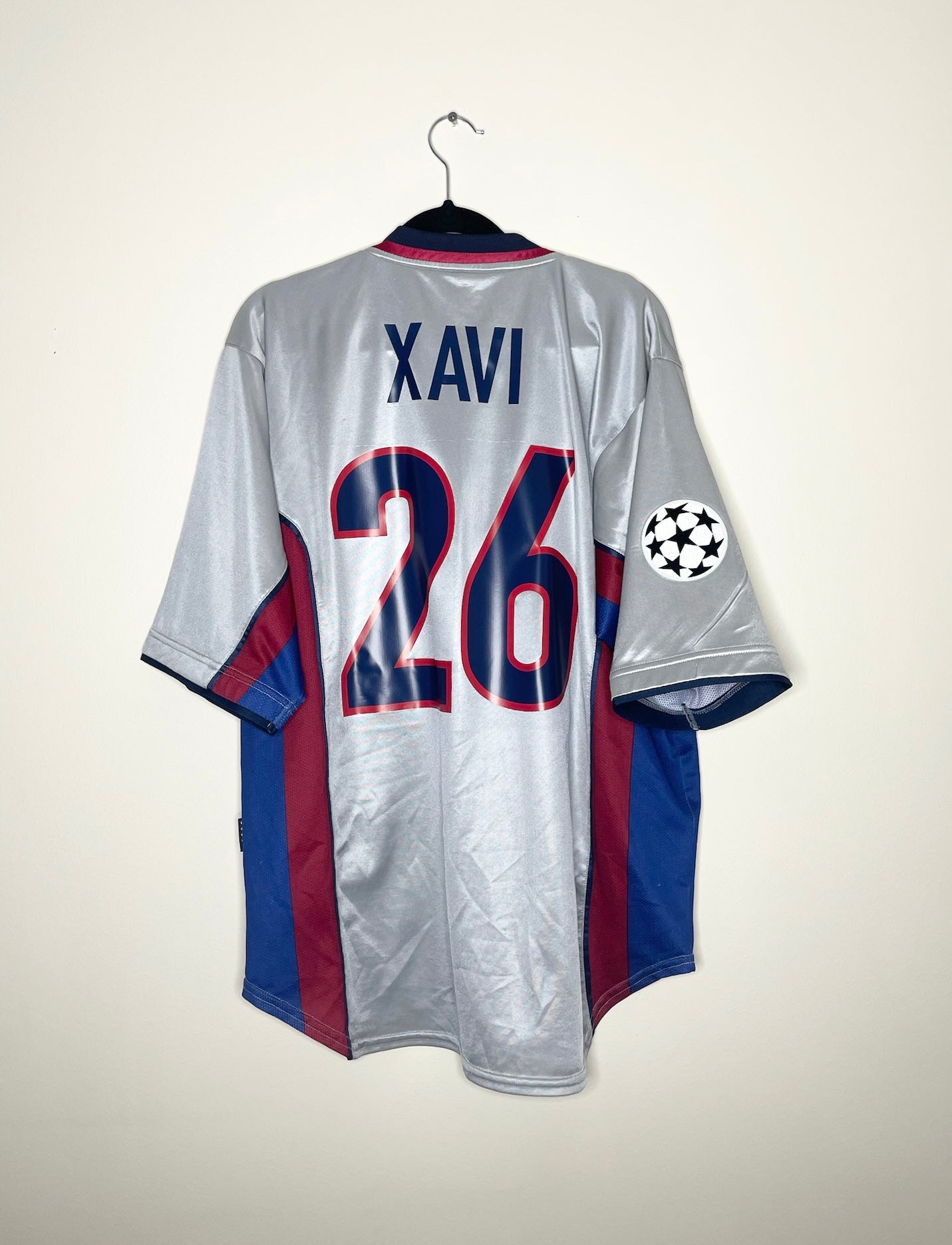 FC Barcelona 1999-2000 Away Shirt Xavi #26 Large