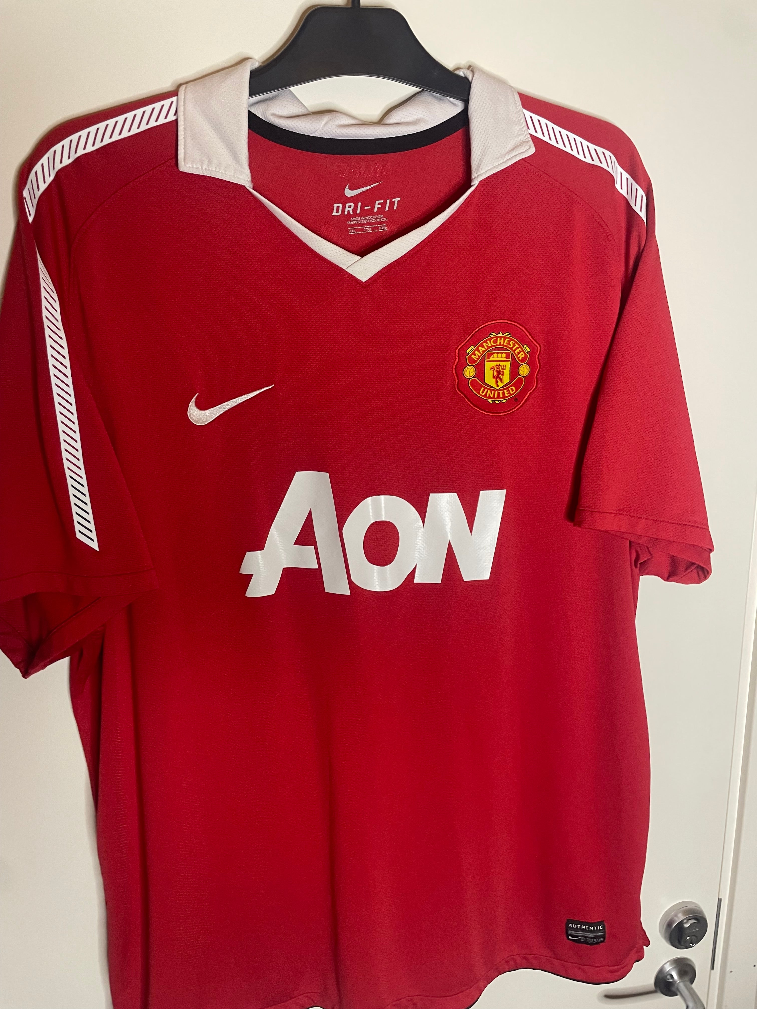 Manchester United 2010-11 Hemmatröja Chicharito #14 XXL