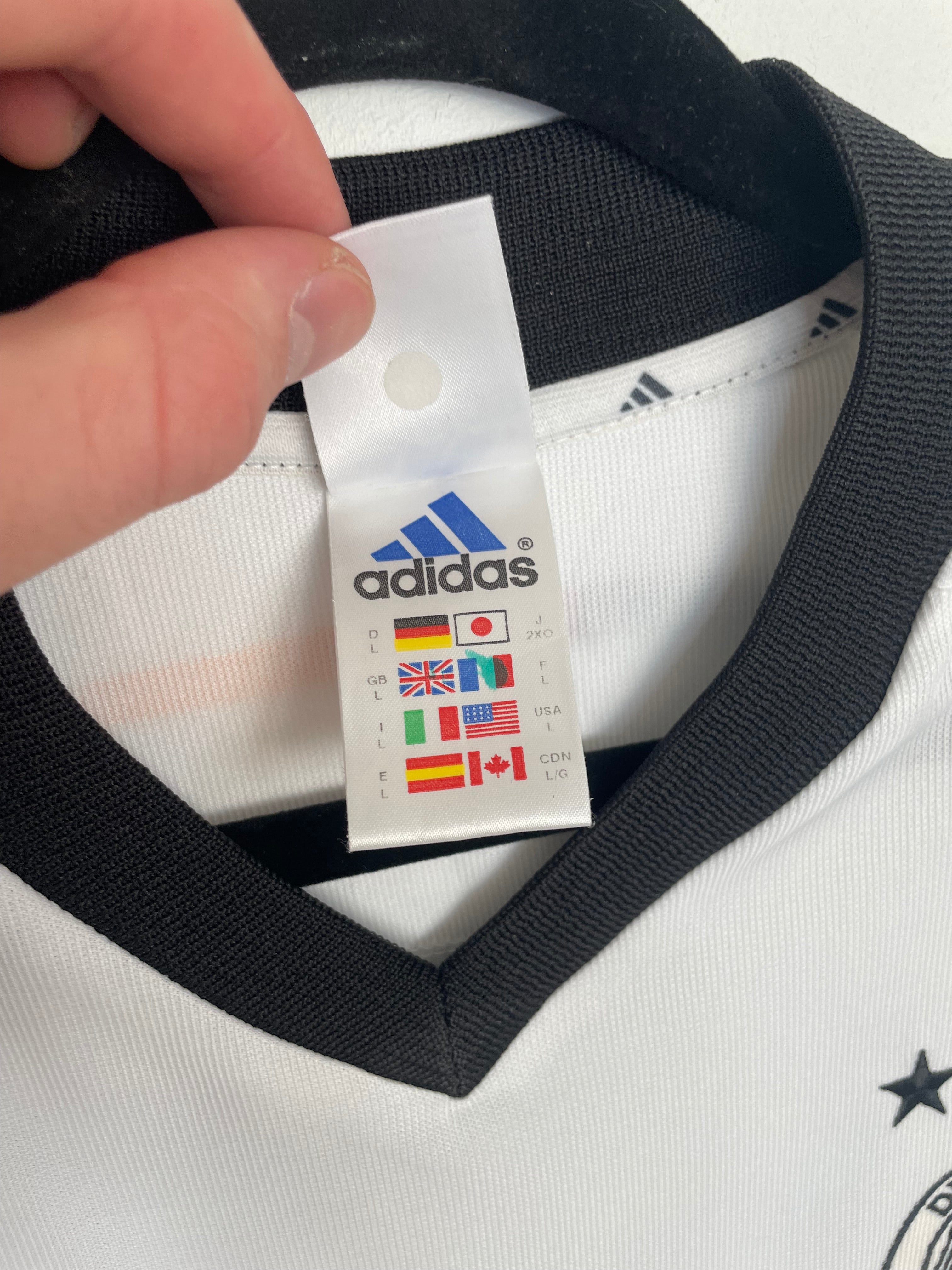 Germany 2002 World Cup Home Shirt Klose #11 Large