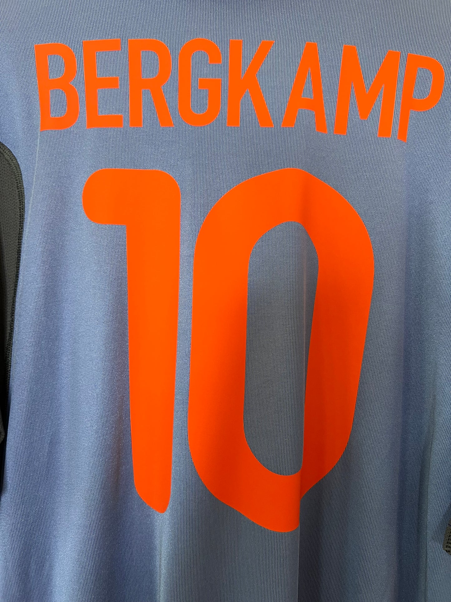 Netherlands 2000 EURO Away Shirt Bergkamp #10 XL