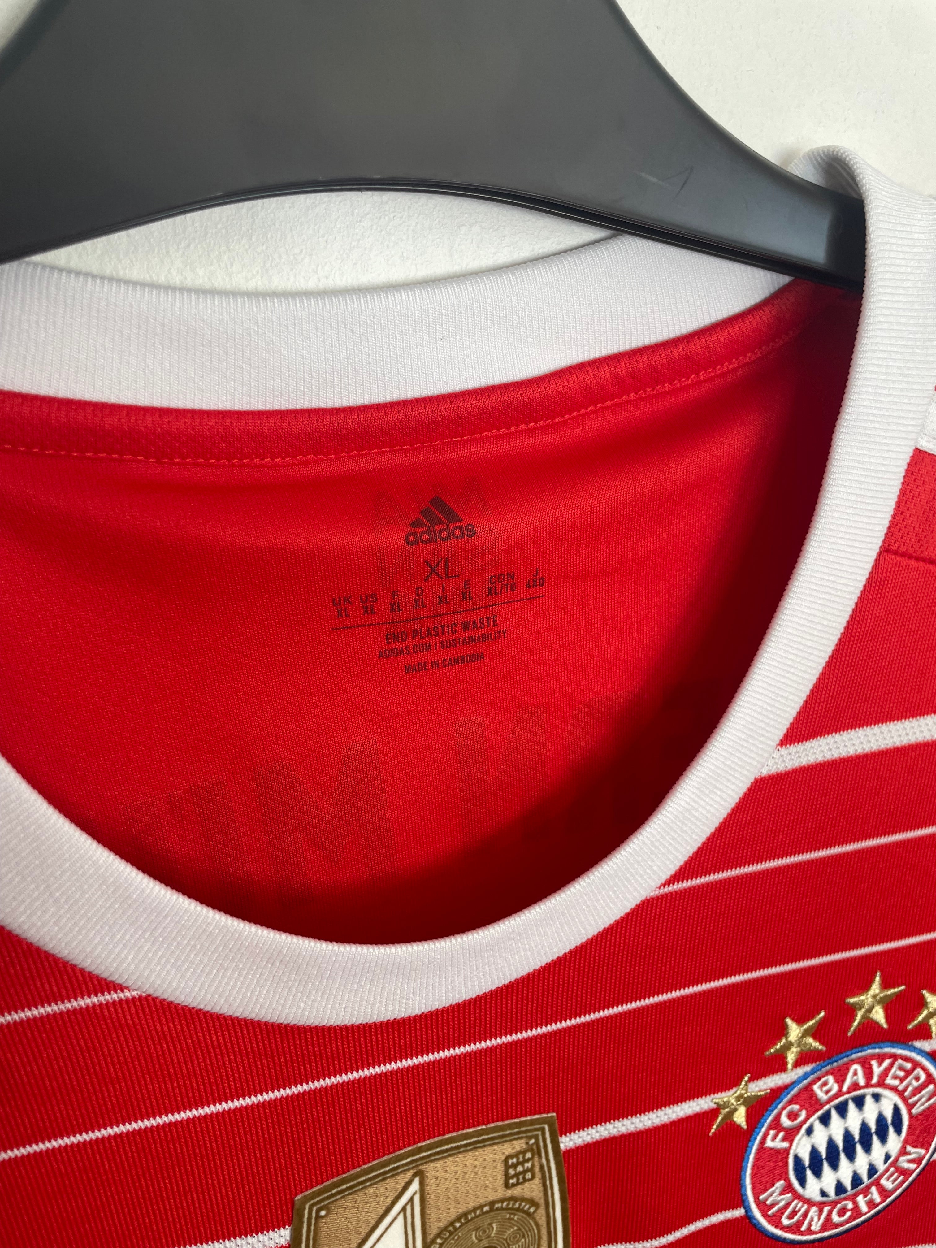Bayern Munich 2022-23 Home Shirt Muller #25 XL