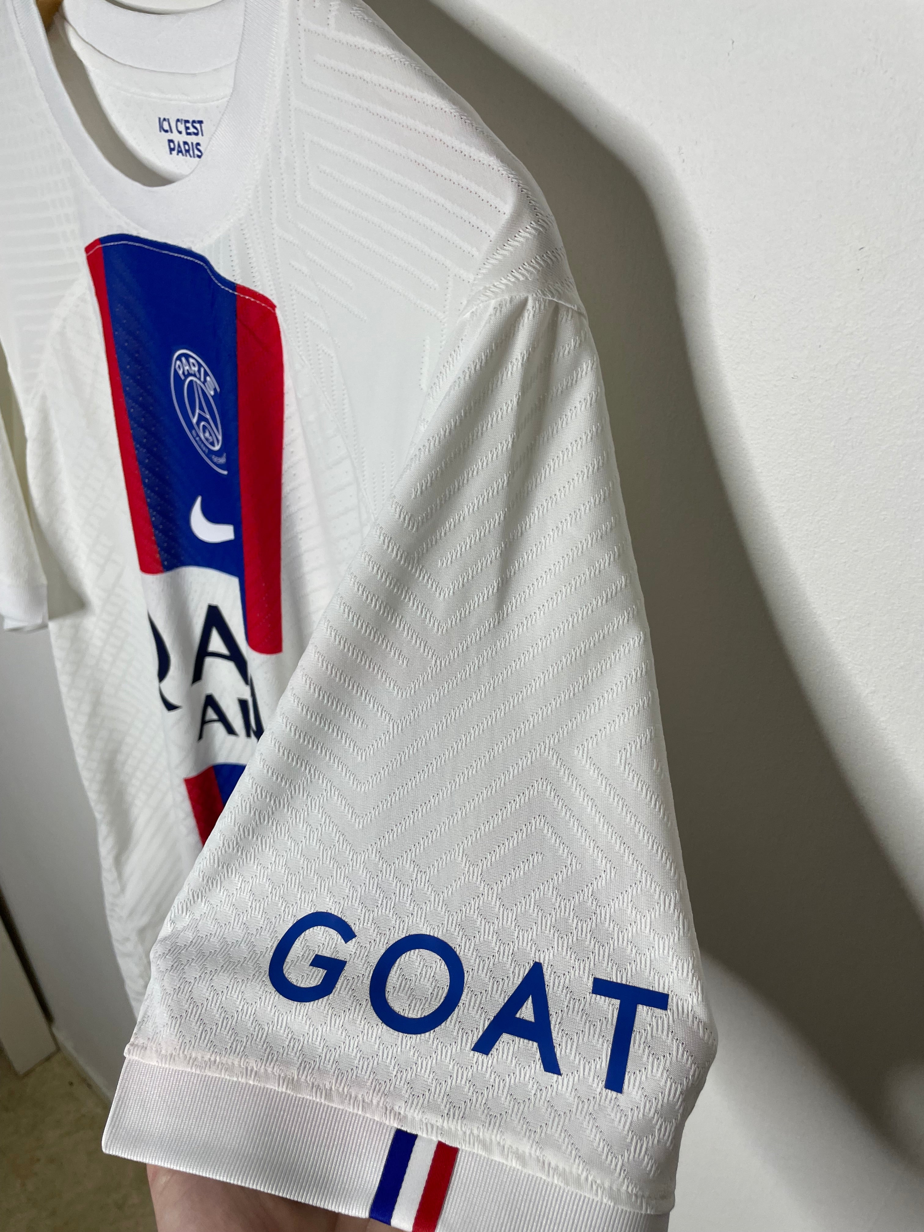 Paris Saint-Germain 2022-23 PLAYER VERSION Third Shirt Messi #30 XL