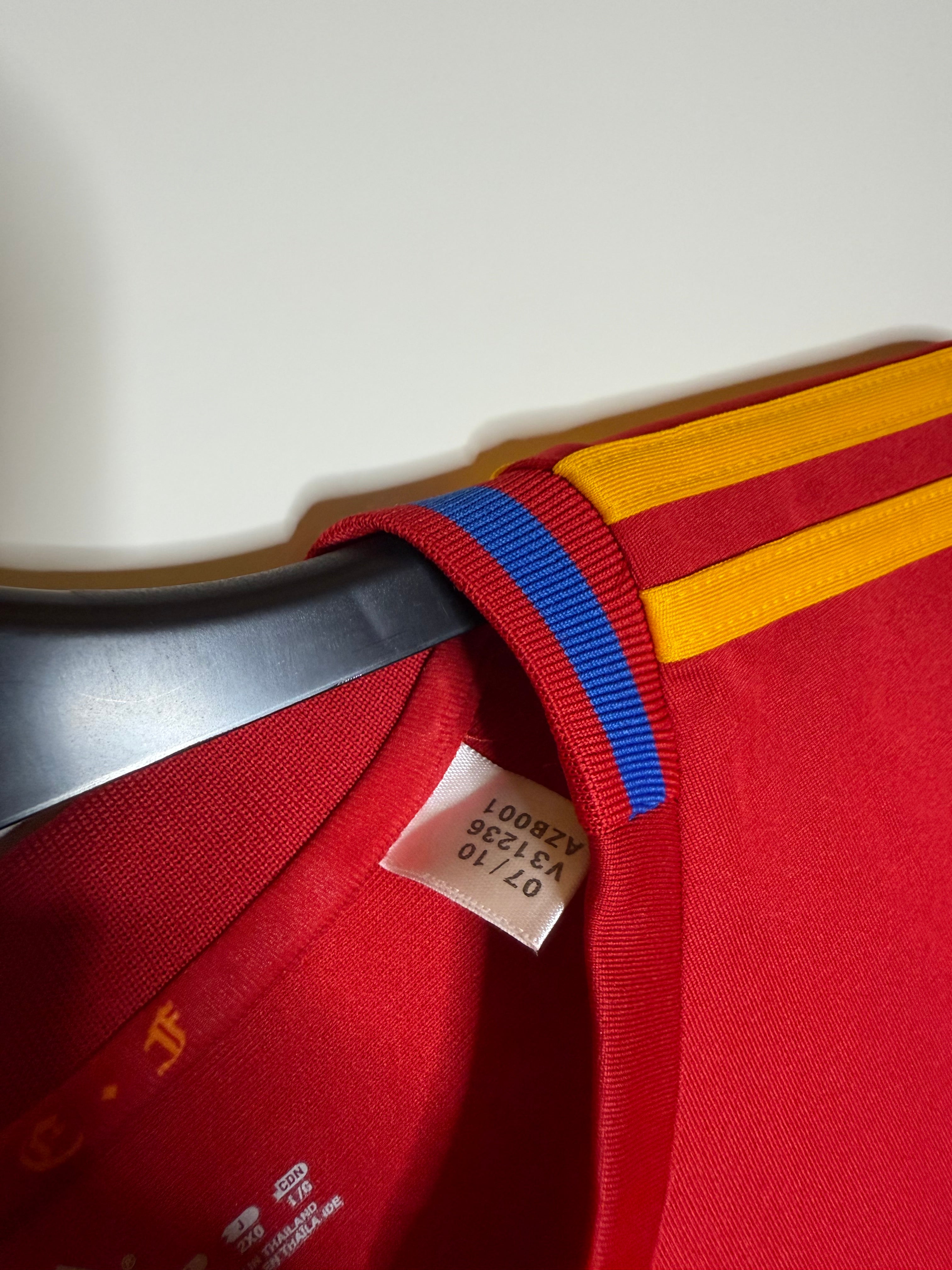 Spanien VM 2010 Hemmatröja Iniesta #6 Large