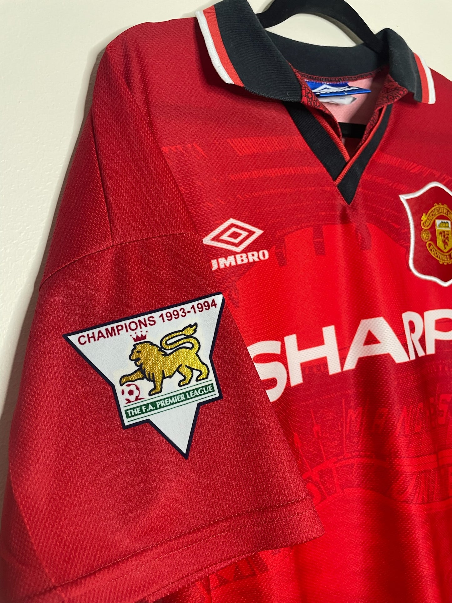 Manchester United 1994-1996 Home Shirt Keane #16 Large