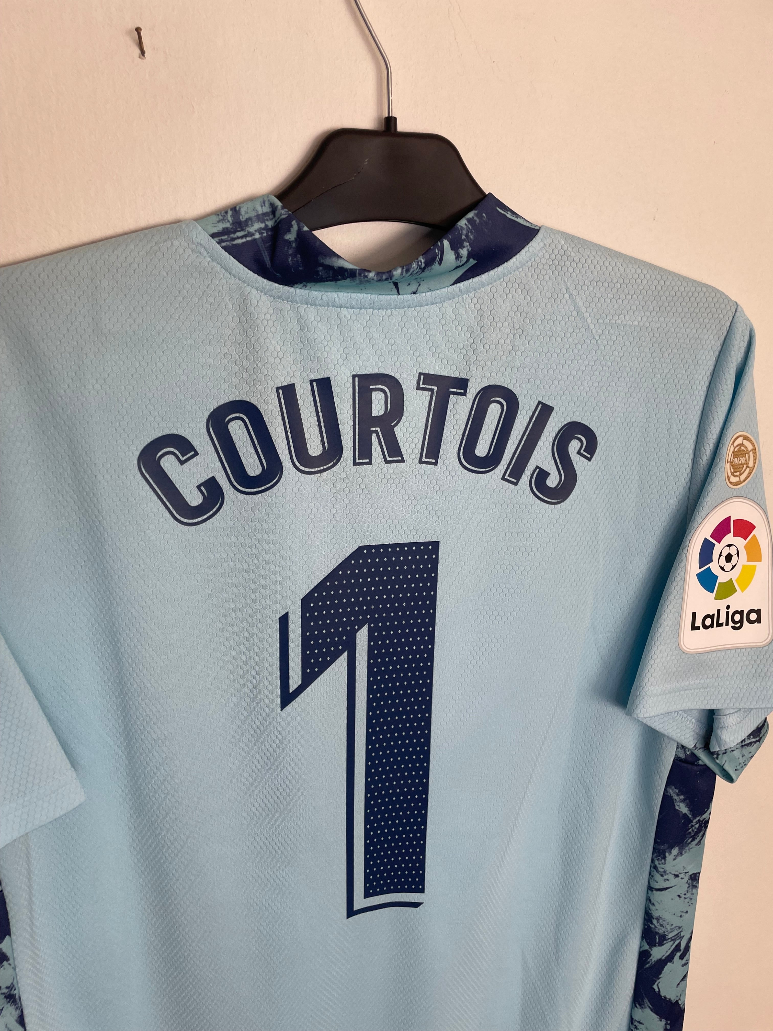 Real Madrid 2020-21 PLAYER VERSION Home GK Shirt Courtois #1 Size 8