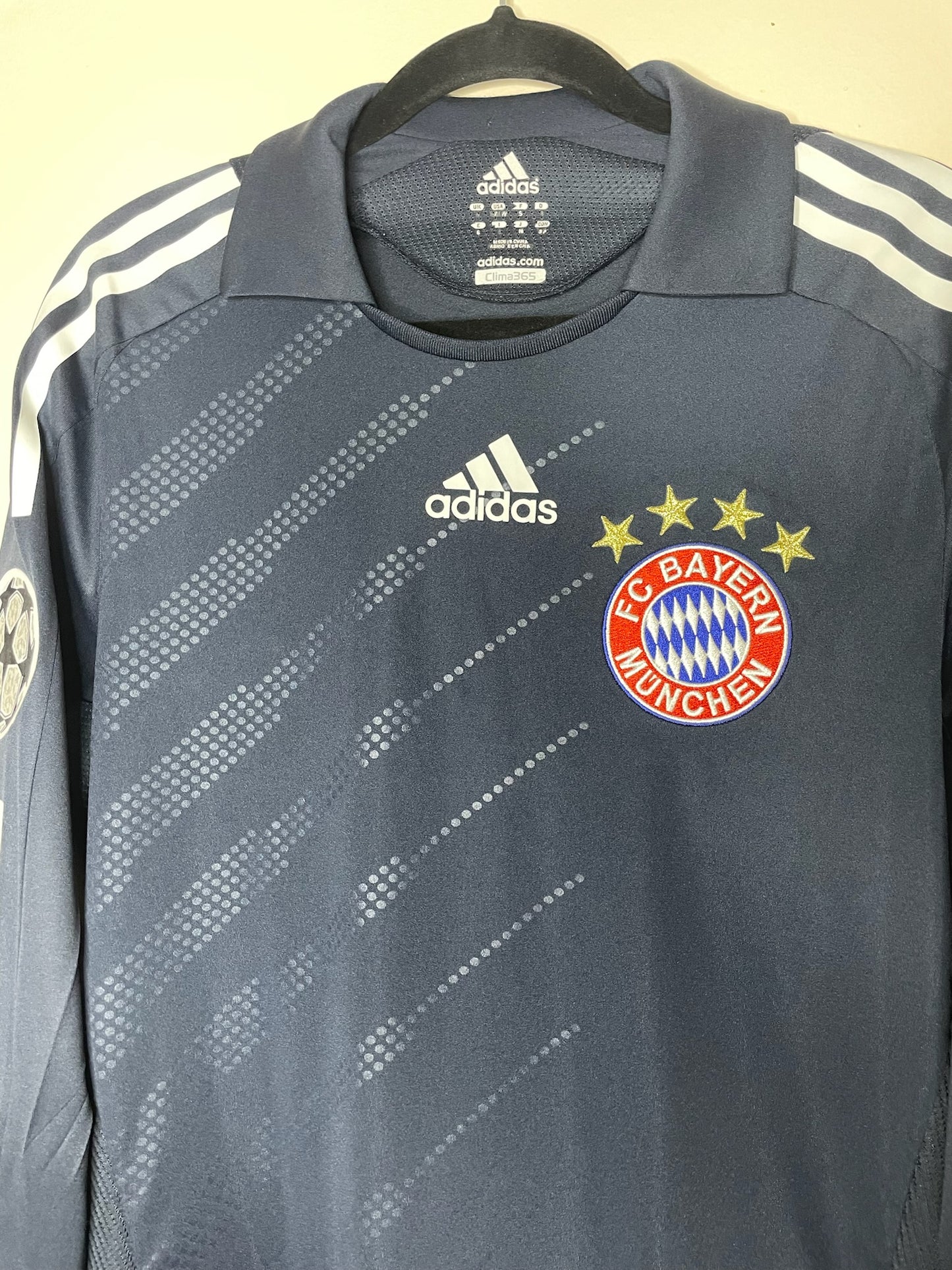 Bayern Munich 2008-10 Player Version UCL Away Shirt Robben #10 Medium