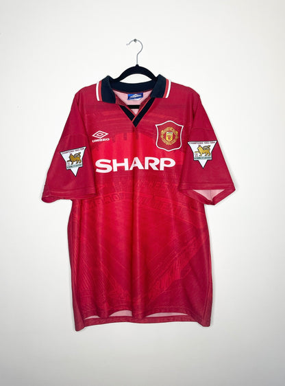 Manchester United 1994-1996 Home Shirt Keane #16 Large