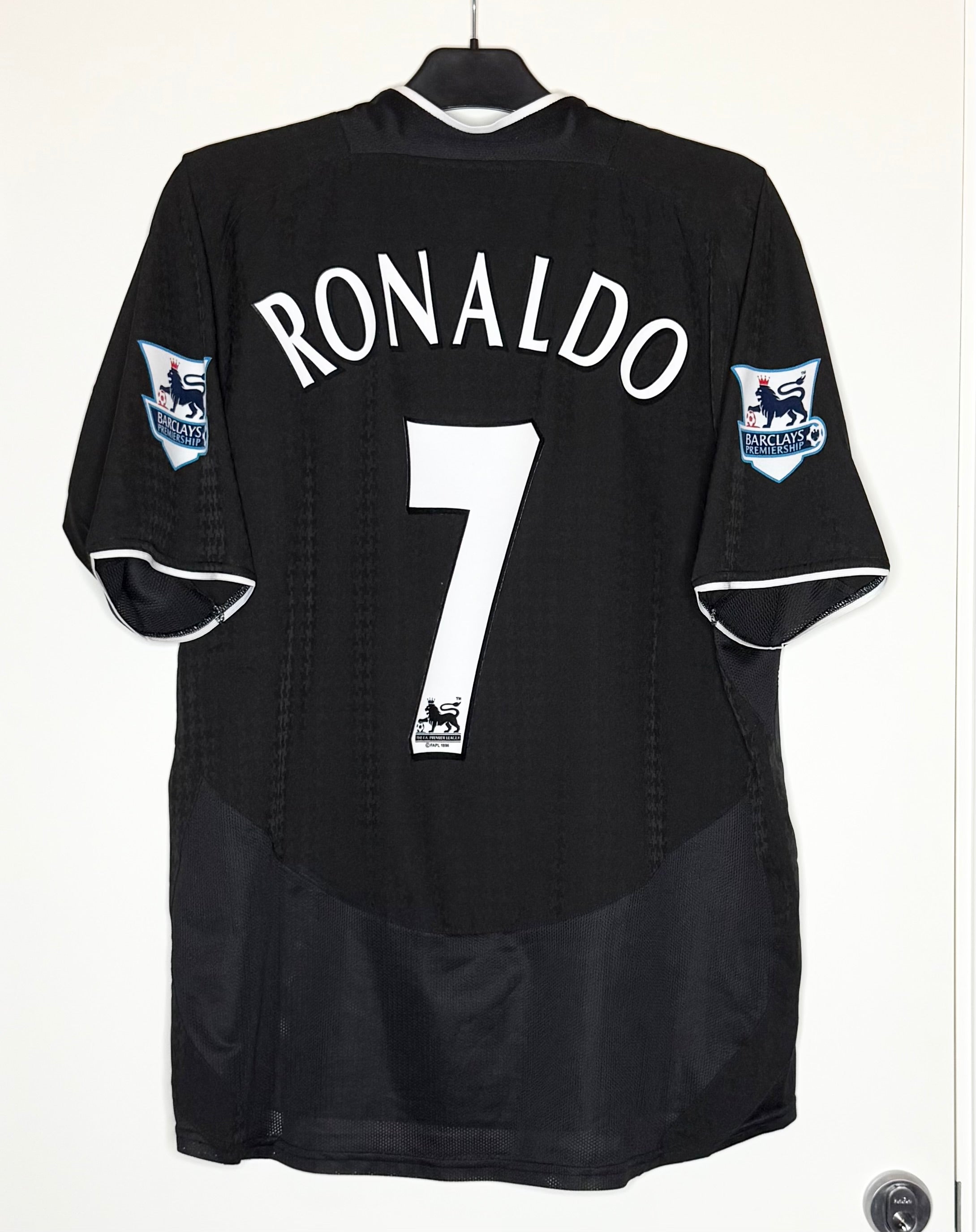 Manchester United 2004-05 Bortatröja Ronaldo #7 Large