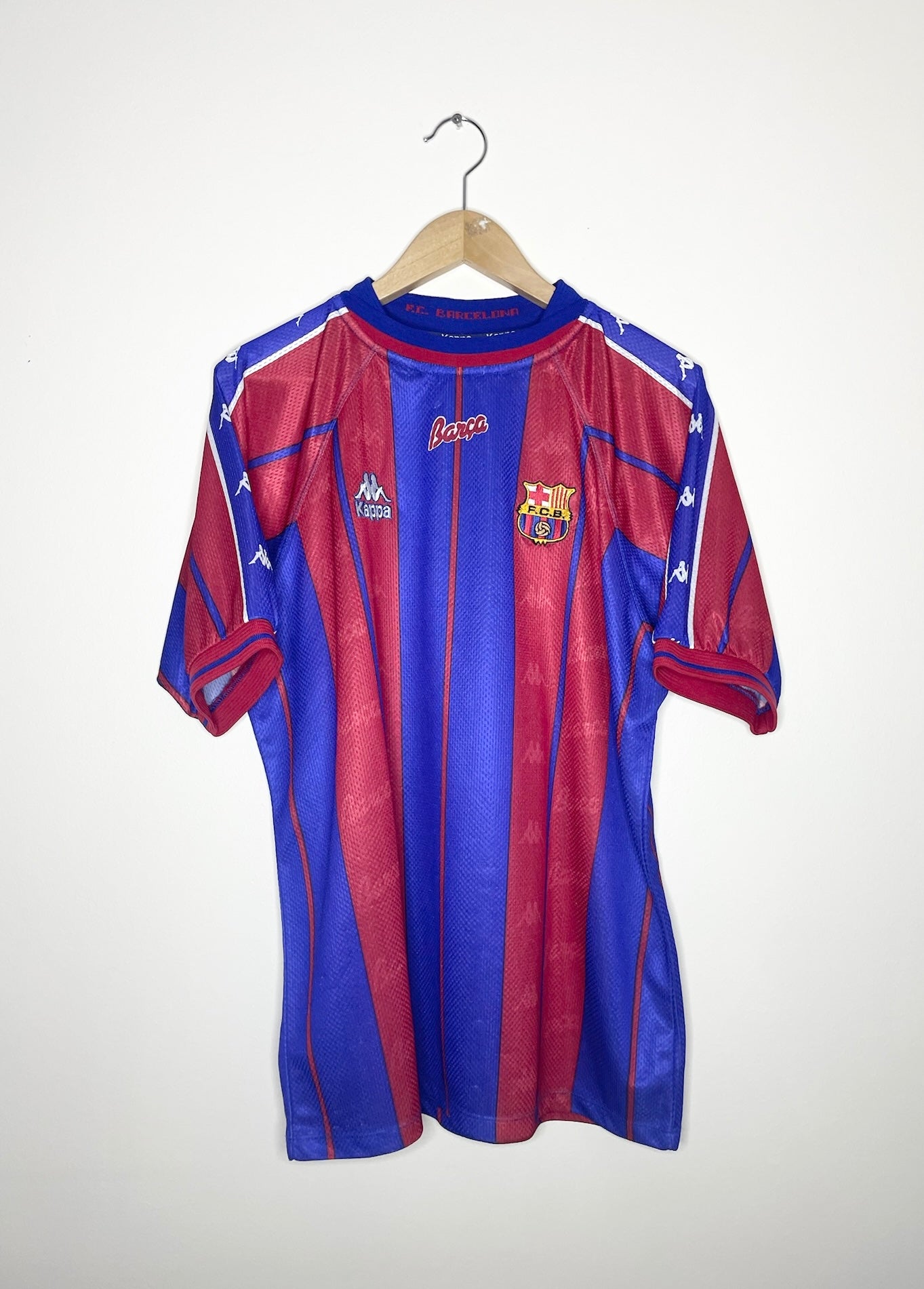 FC Barcelona 1997-98 Home Shirt Guardiola #4 Medium