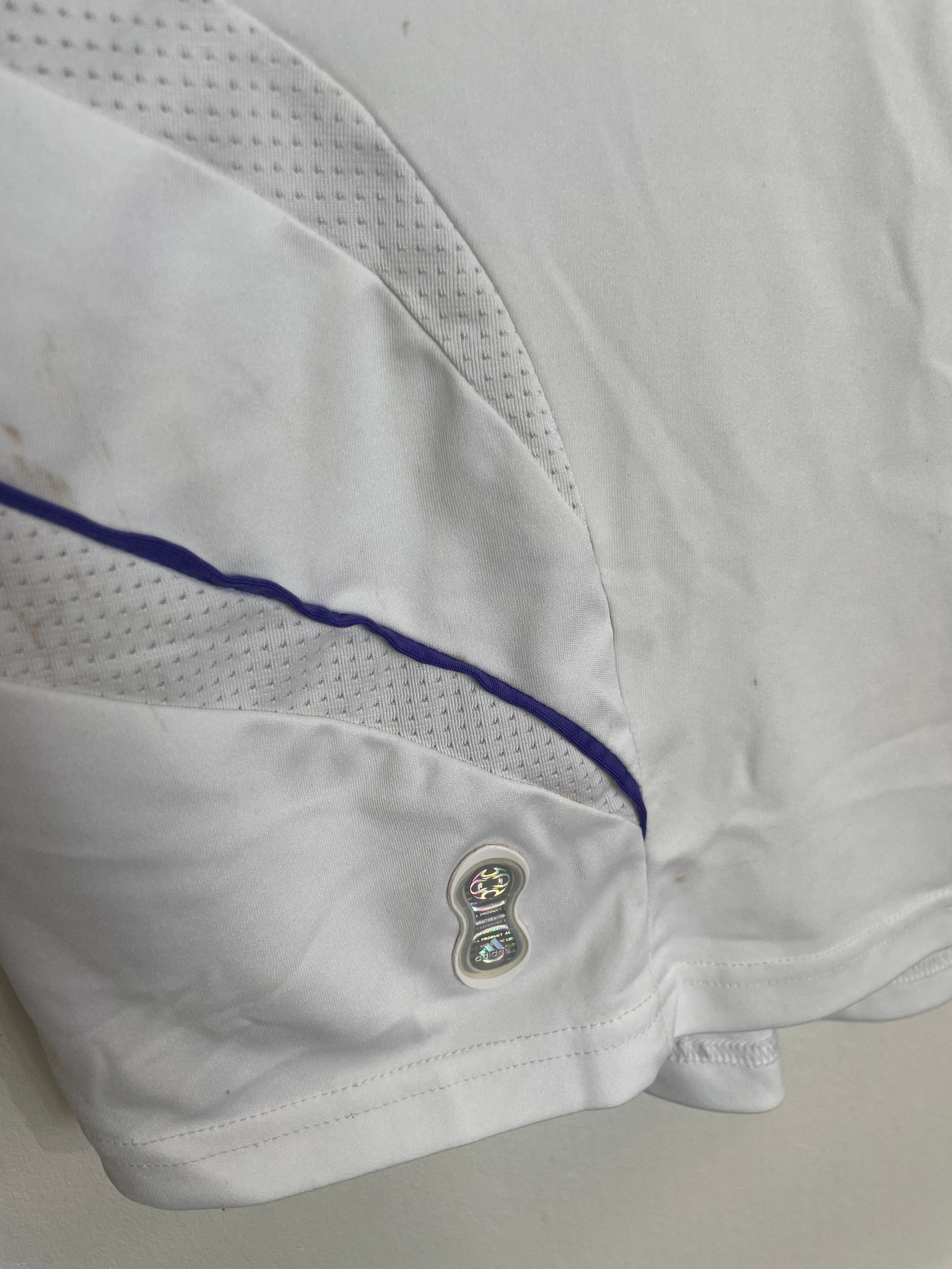 Real Madrid 2007-08 Home Shirt van Nistelrooy #17 Large