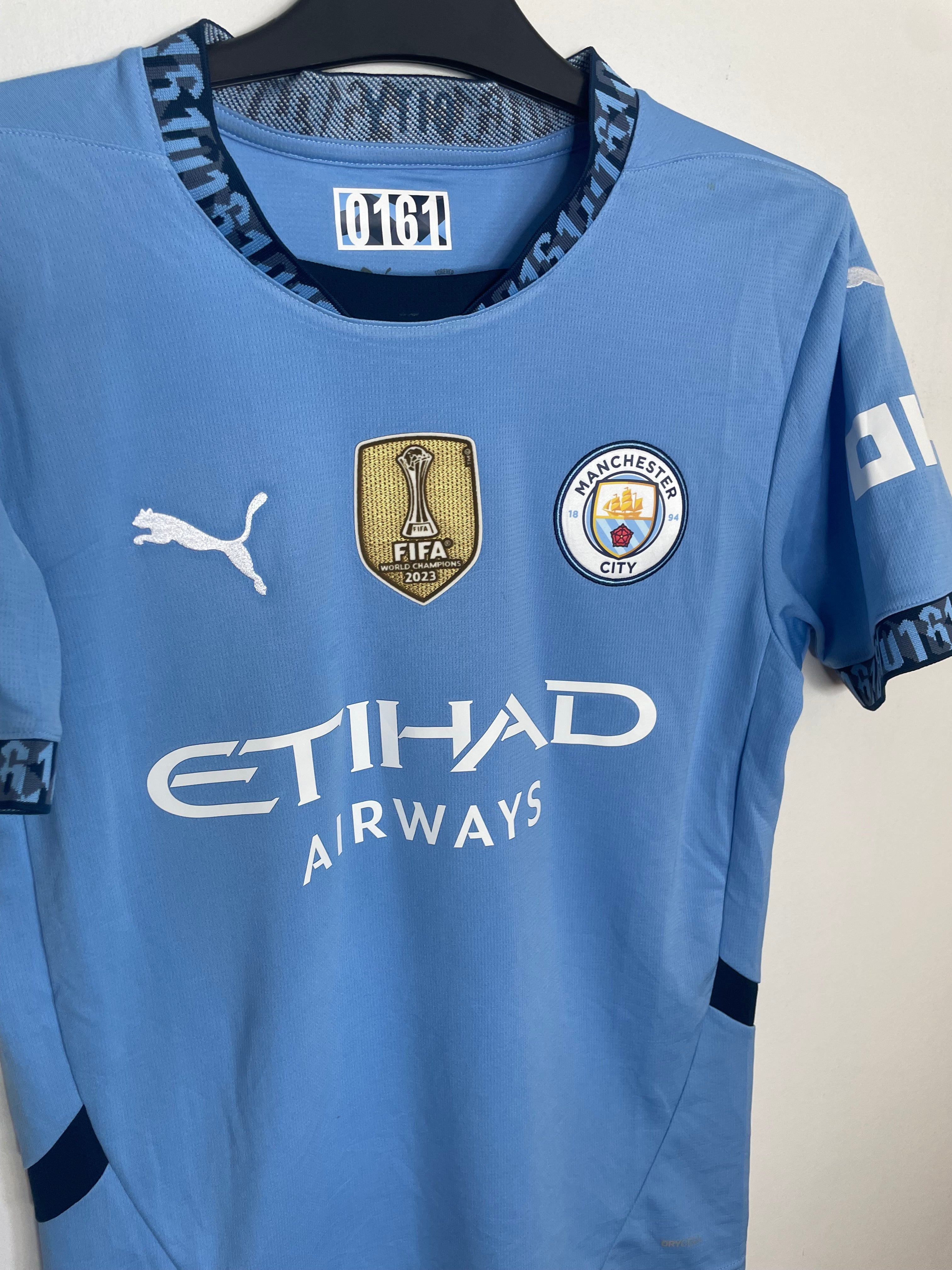 Manchester City 2024-25 UCL Home Shirt Haaland #9 Small