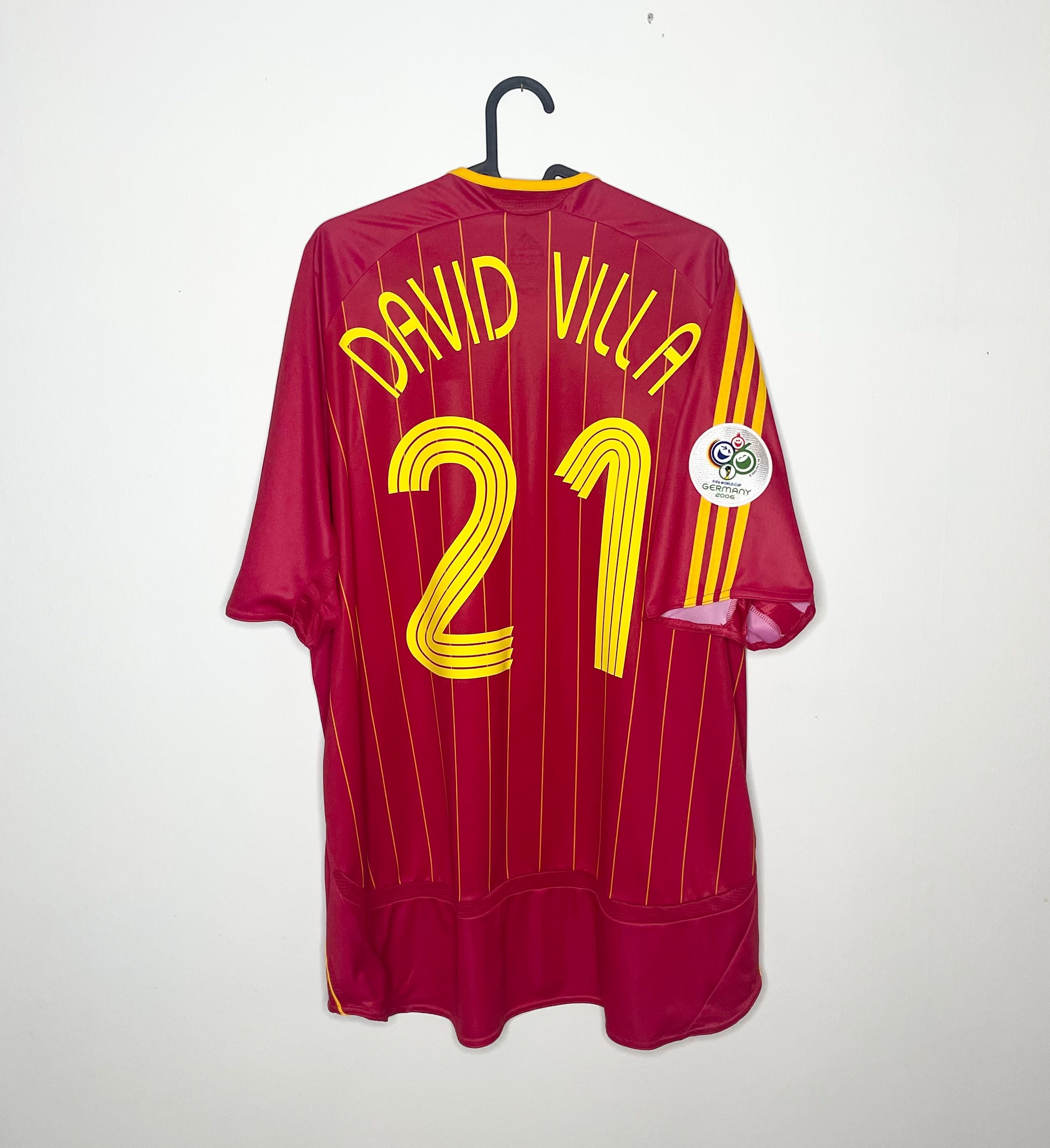 Spain 2006 World Cup Home Shirt David Villa #21 XL