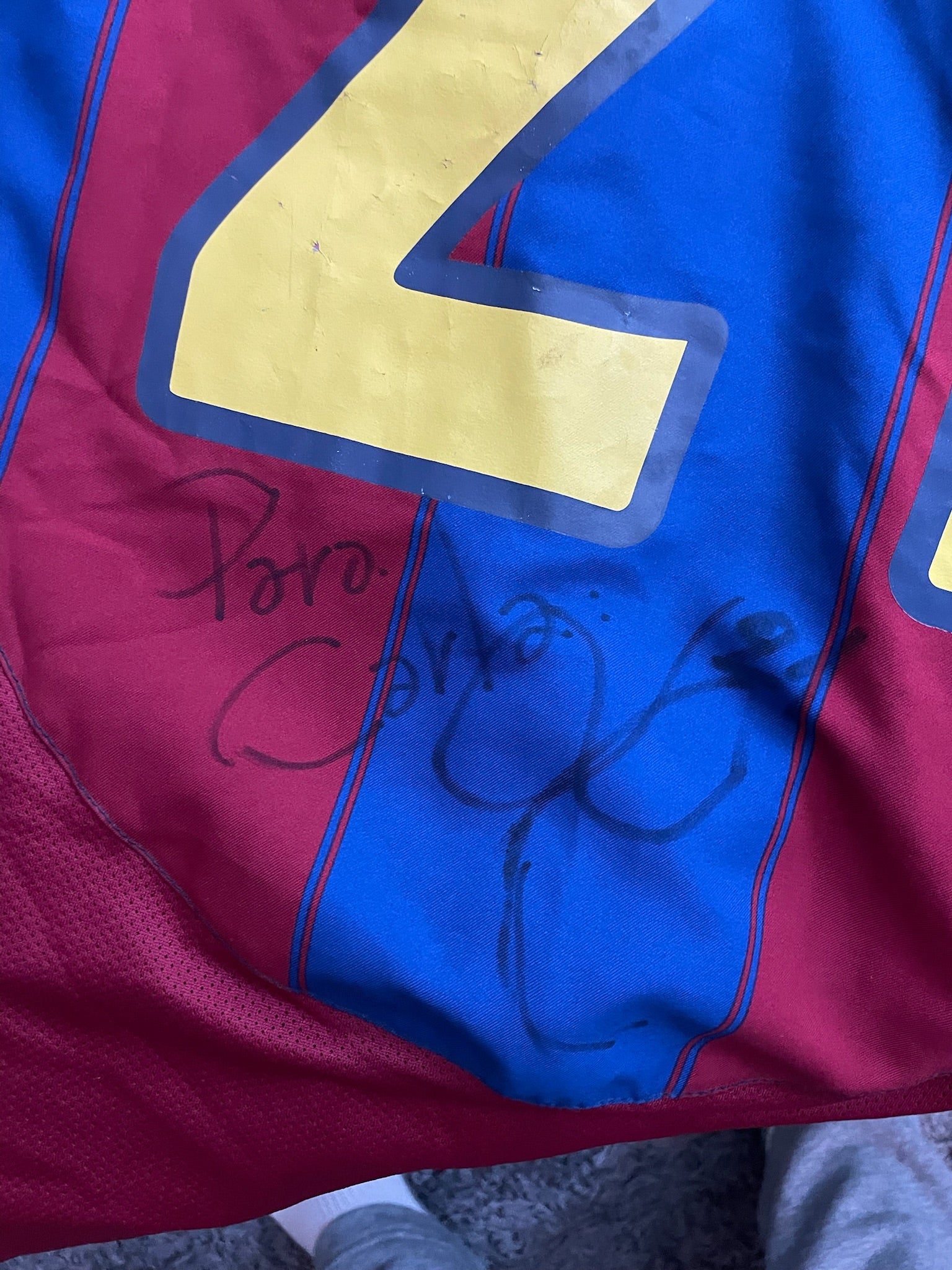 FC Barcelona 2003-04 SIGNED Home Shirt Luis Enrique #21 Medium