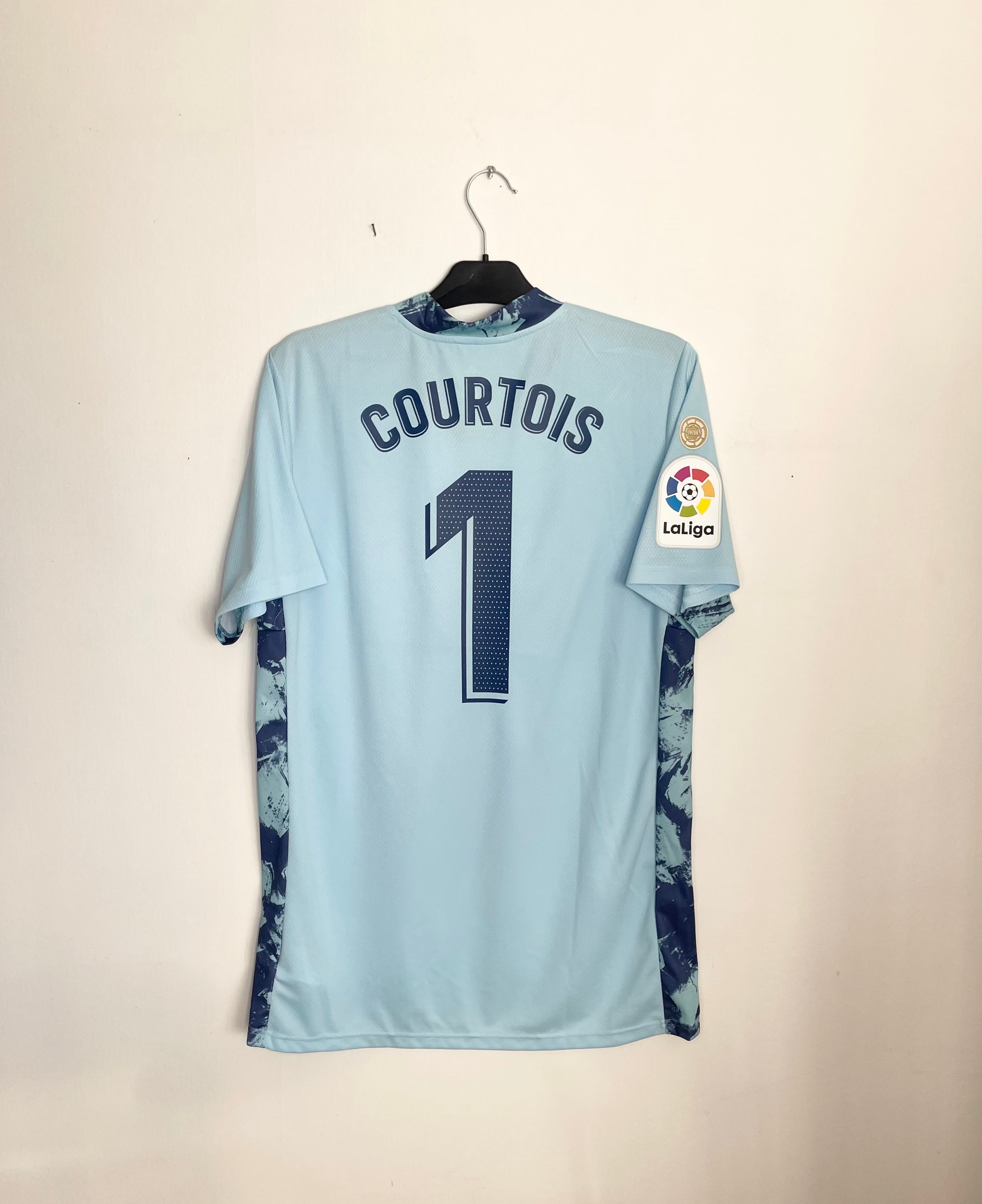Real Madrid 2020-21 PLAYER VERSION Home GK Shirt Courtois #1 Size 8