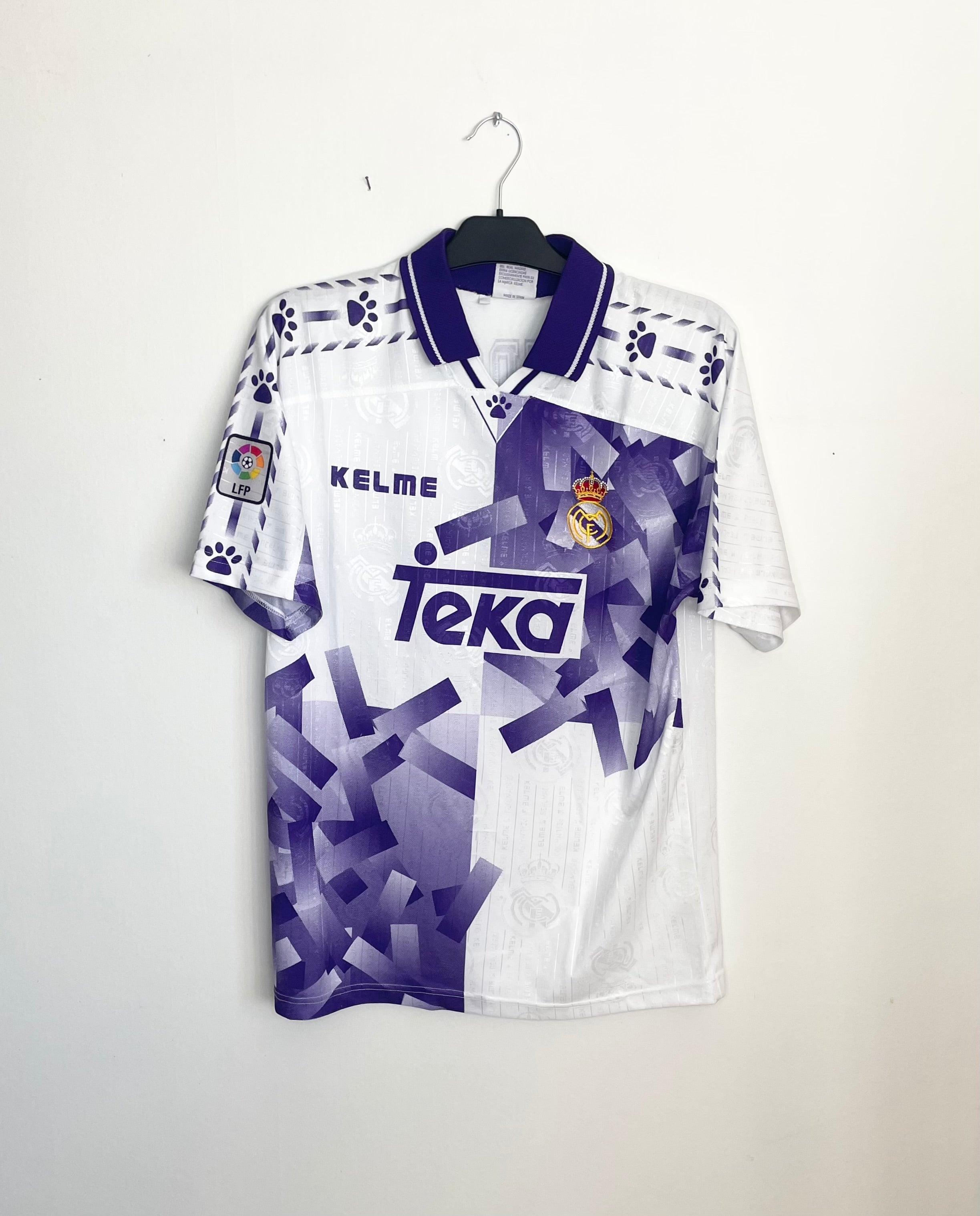 Real Madrid 1996-97 Third Shirt Seedorf #10 Small