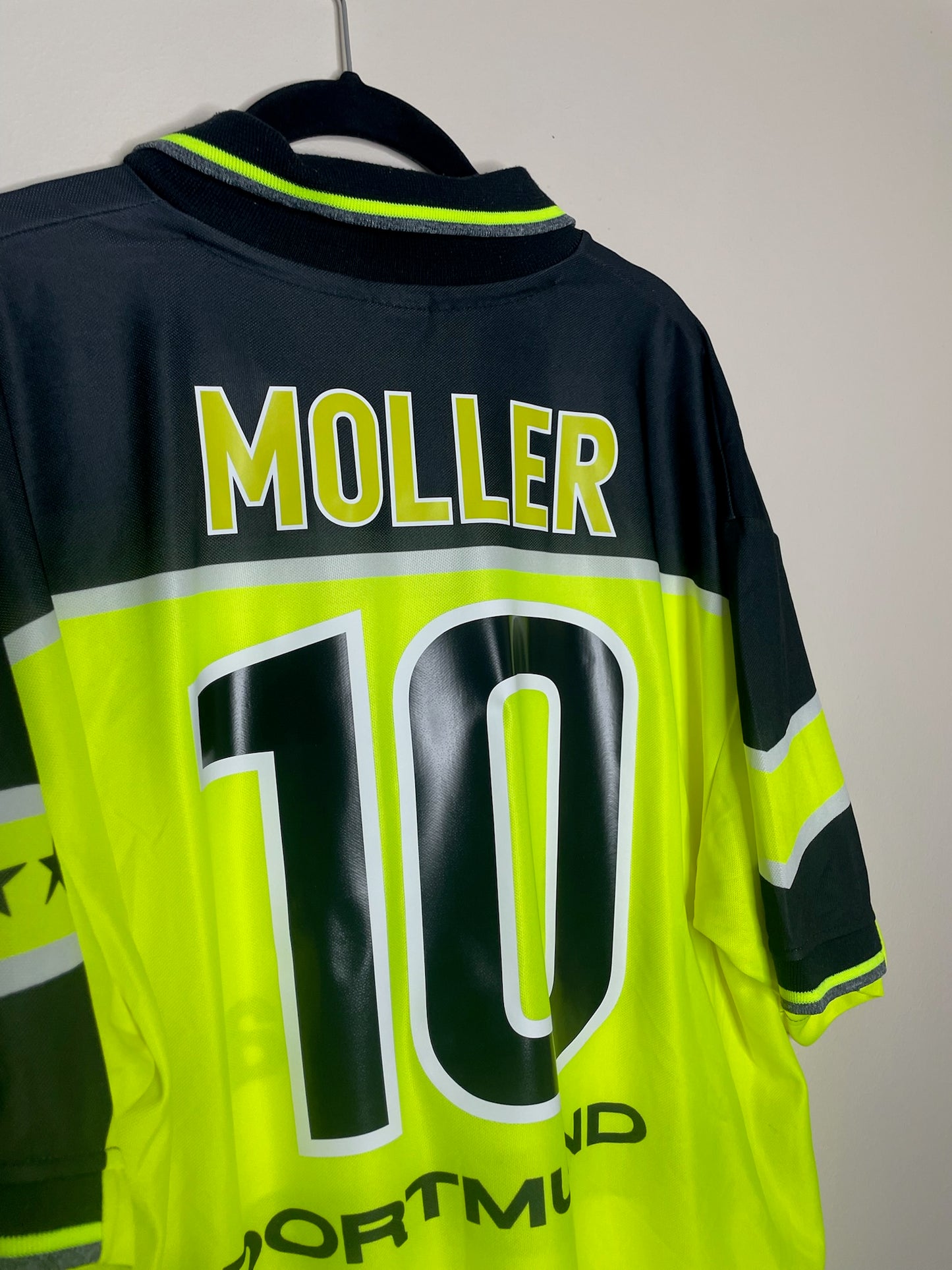 Borussia Dortmund 1997-98 Home Shirt Möller #10 XXL