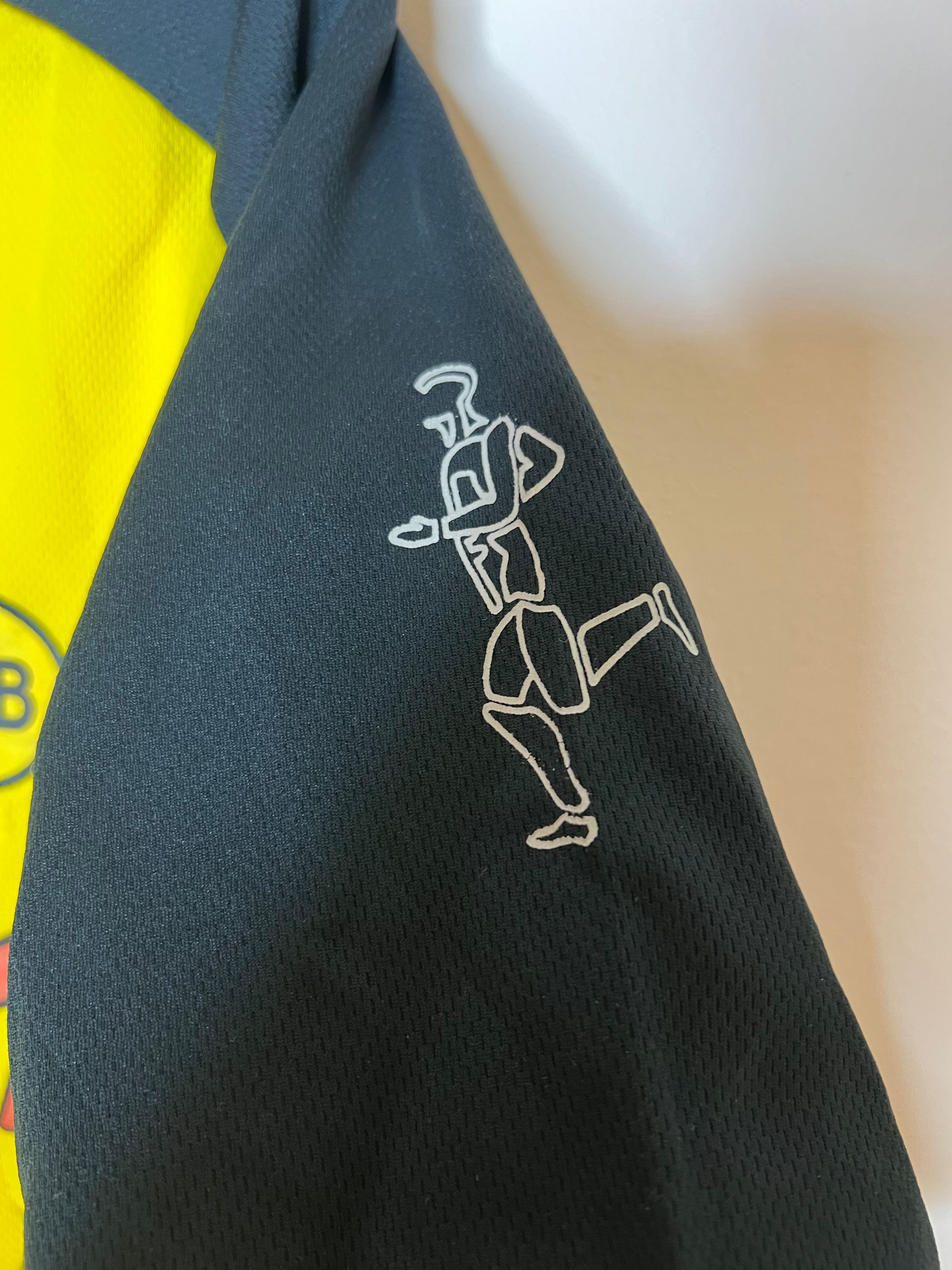 Borussia Dortmund 2000-2001 Home Shirt *SIGNED* Heinrich #6 XXL