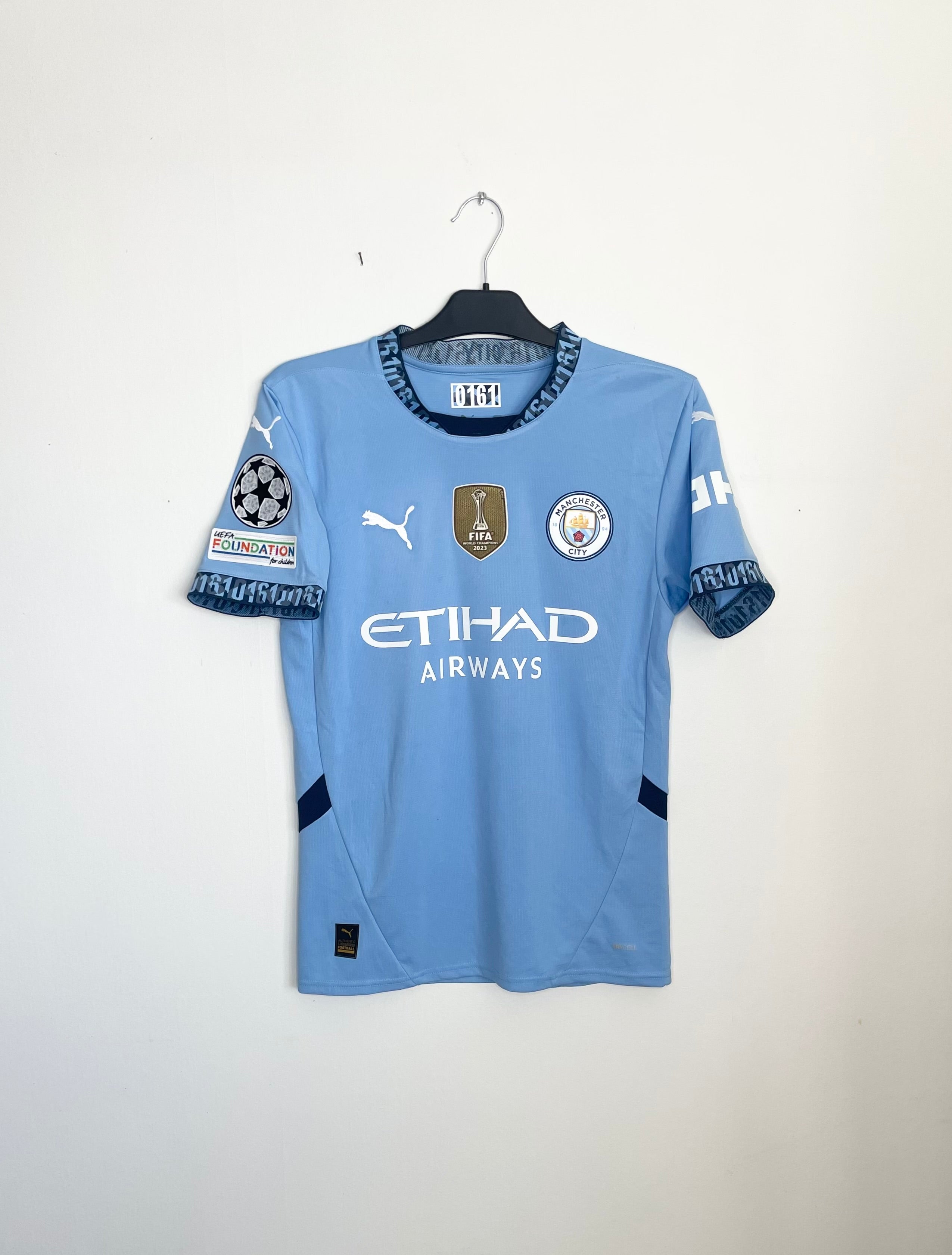 Manchester City 2024-25 UCL Home Shirt Haaland #9 Small