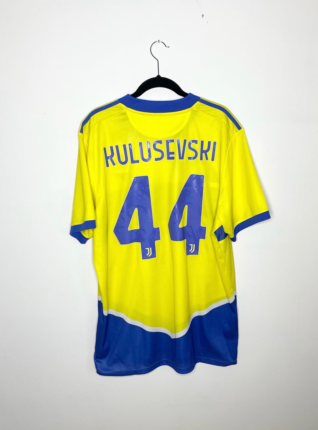 Juventus 2021-22 BNWT Third Shirt Kulusevski #44 XL