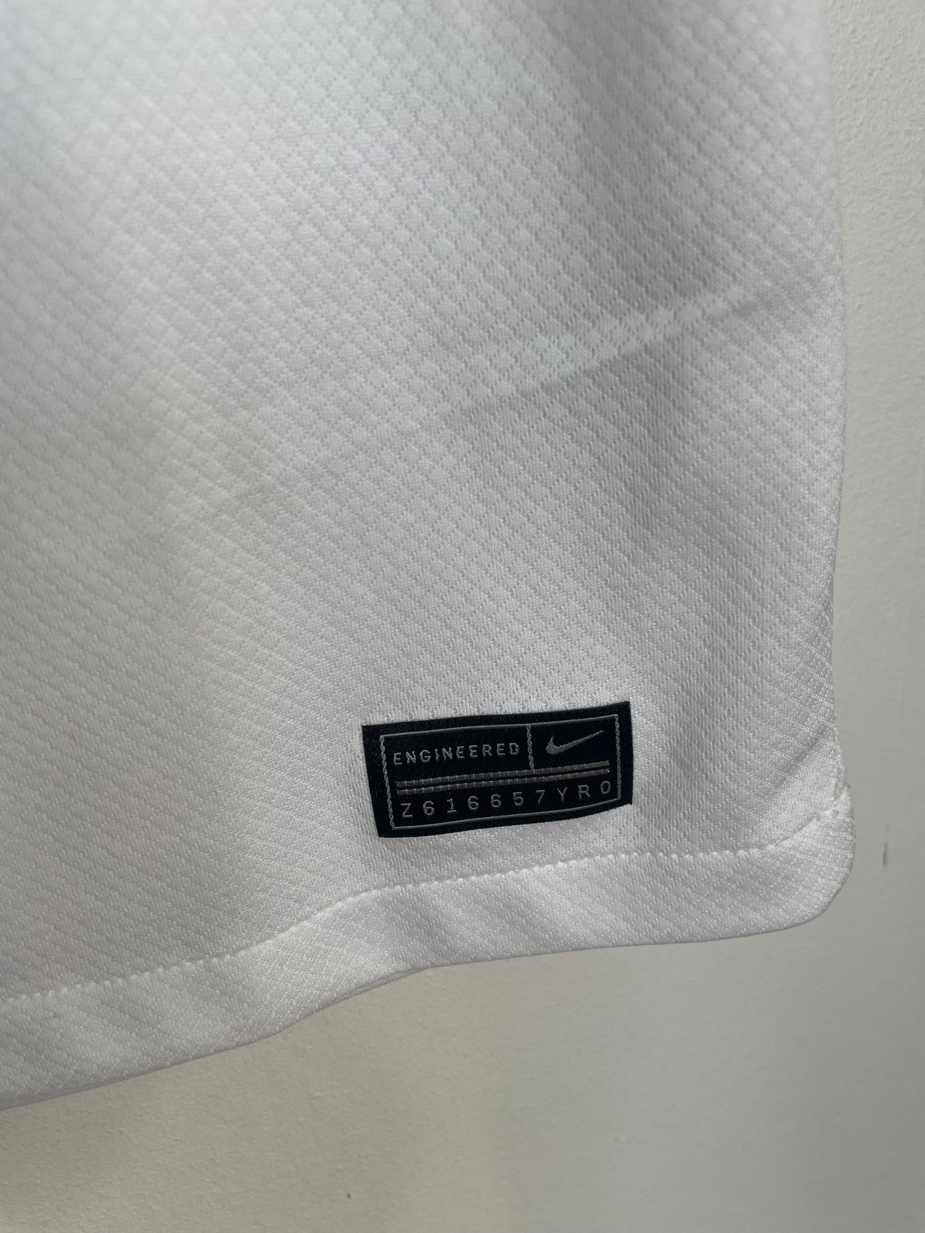 Tottenham Hotspur 2022-23 Home Shirt Bentancur #30 Small
