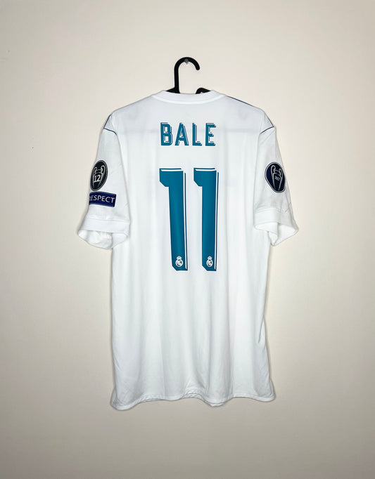 Real Madrid 2017-18 UCL Final Home Shirt Bale #11 Medium