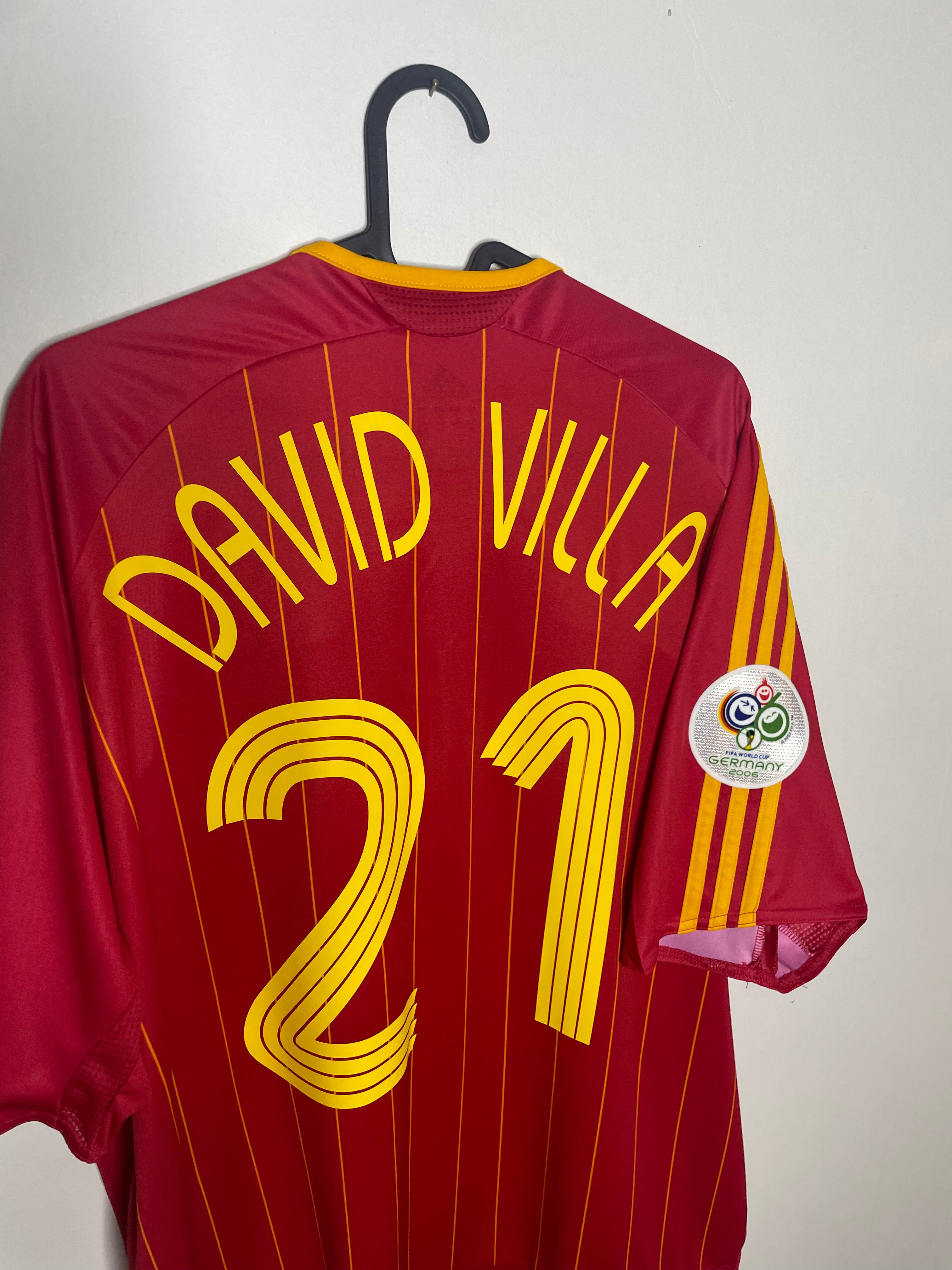 Spain 2006 World Cup Home Shirt David Villa #21 XL