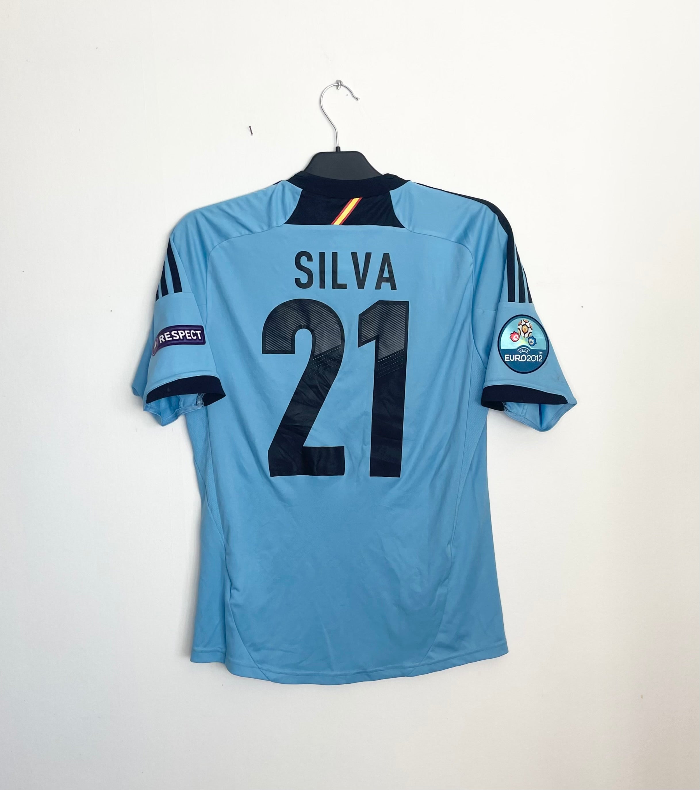 Spain 2012 EURO Away Shirt Silva #21 Small