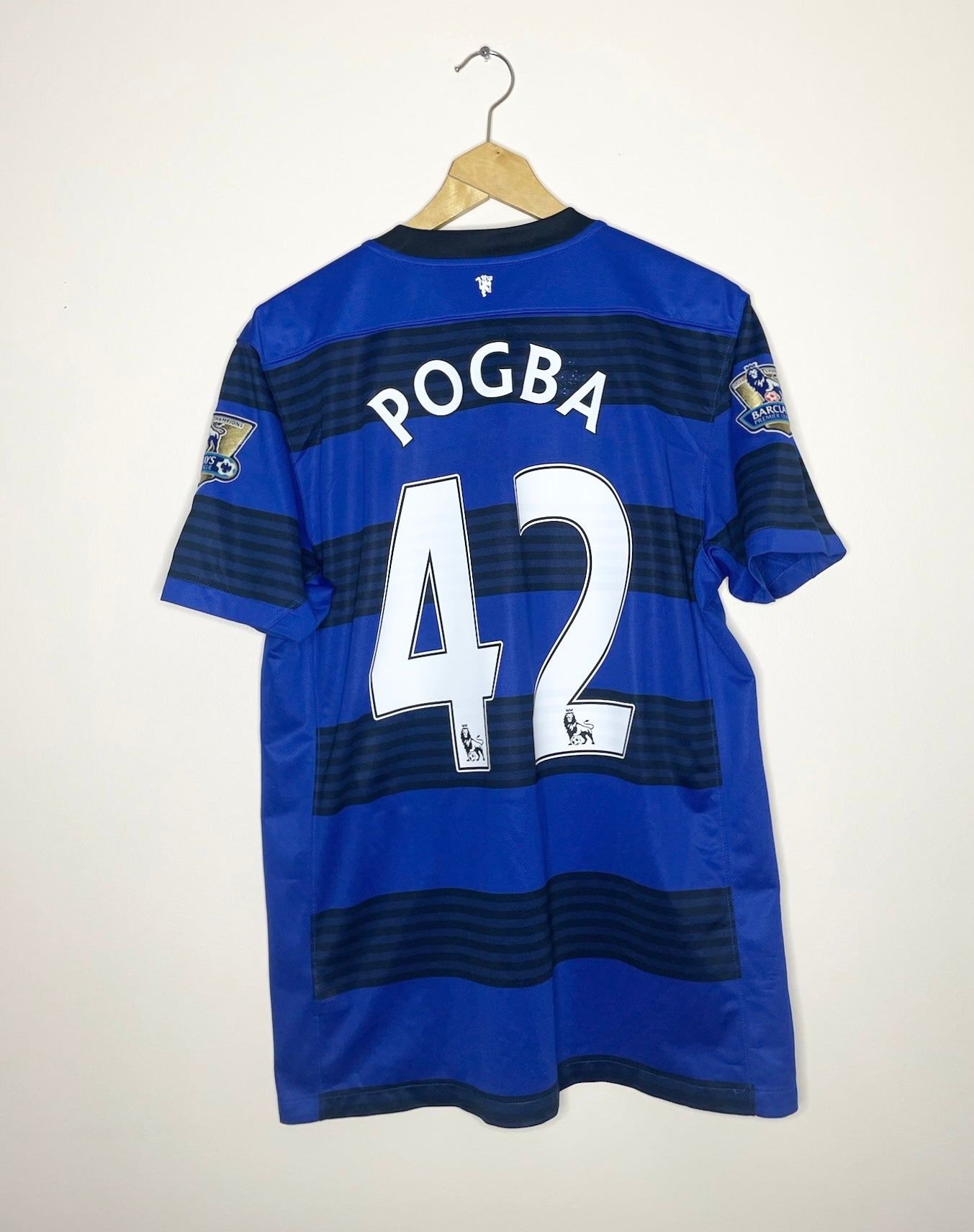 Manchester United 2011-12 Away Shirt Pogba #42 Large