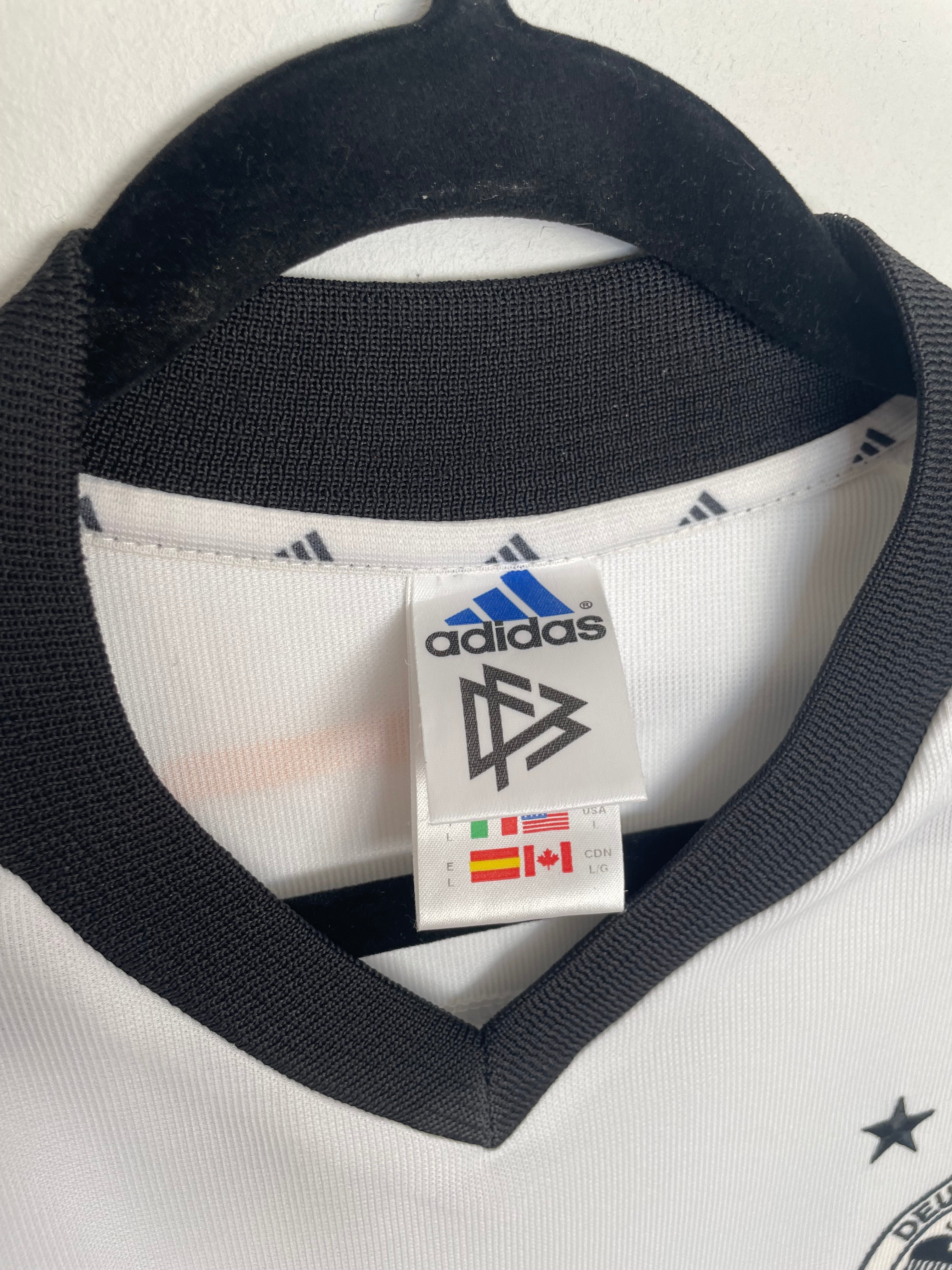 Germany 2002 World Cup Home Shirt Klose #11 Large