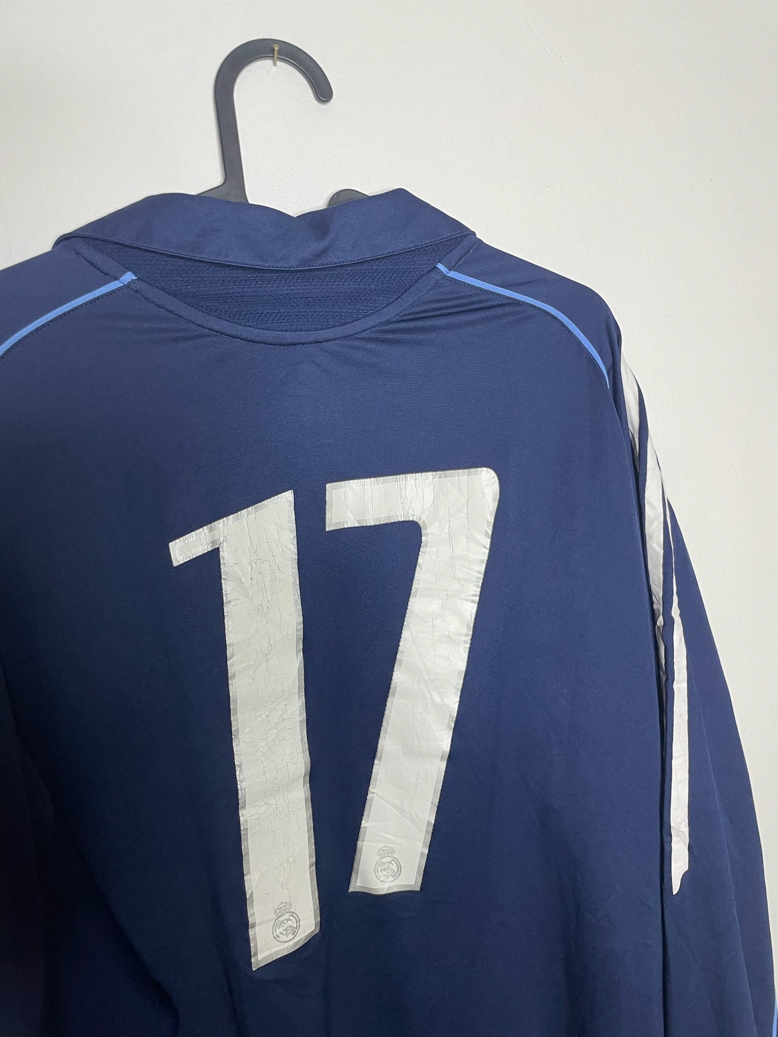 Real Madrid 2005-06 PLAYER VERSION Away Shirt Long Sleeve #17 XL