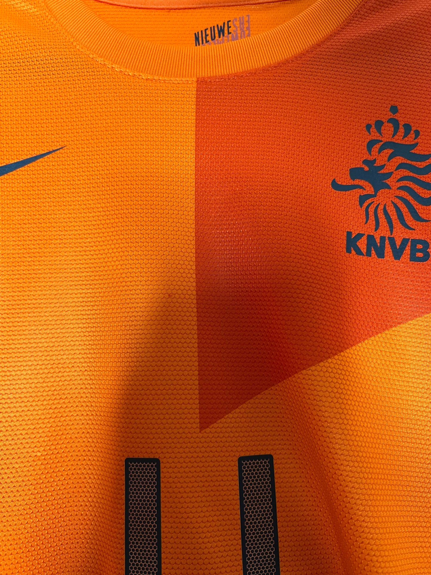 Netherlands 2012 EURO Home Shirt Robben #11 Large