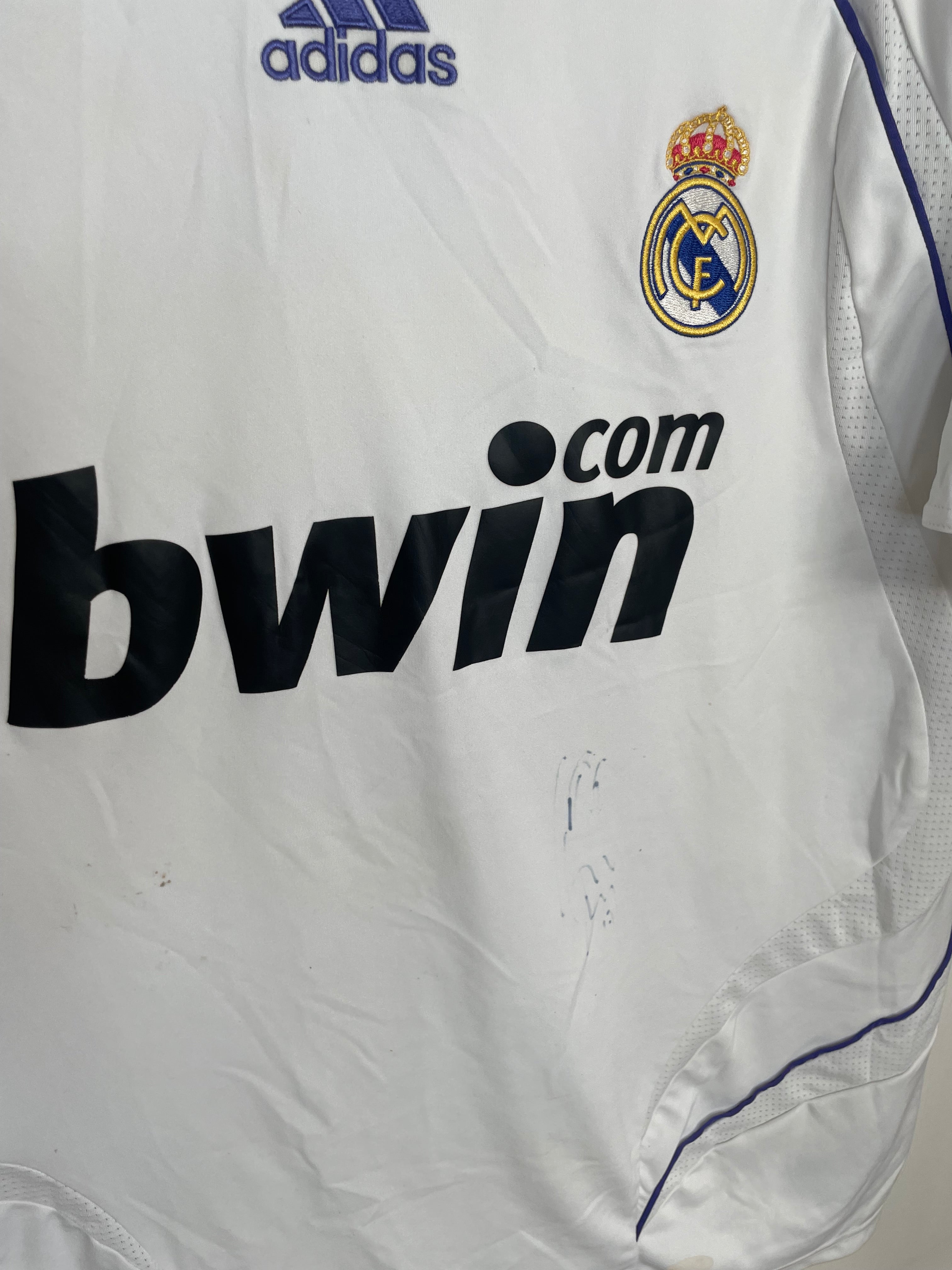 Real Madrid 2007-08 Home Shirt van Nistelrooy #17 Large