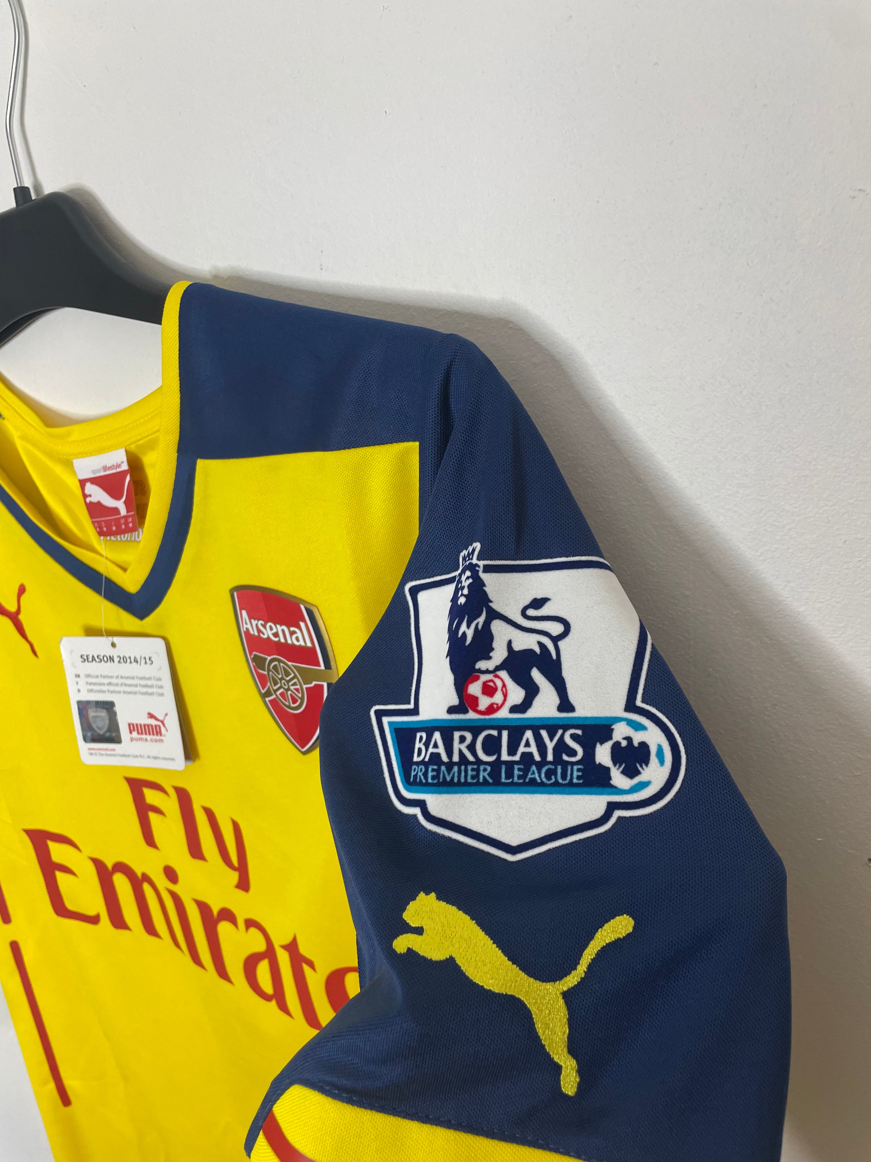 Arsenal 2014-15 Away Shirt Özil #11 BNWT Medium