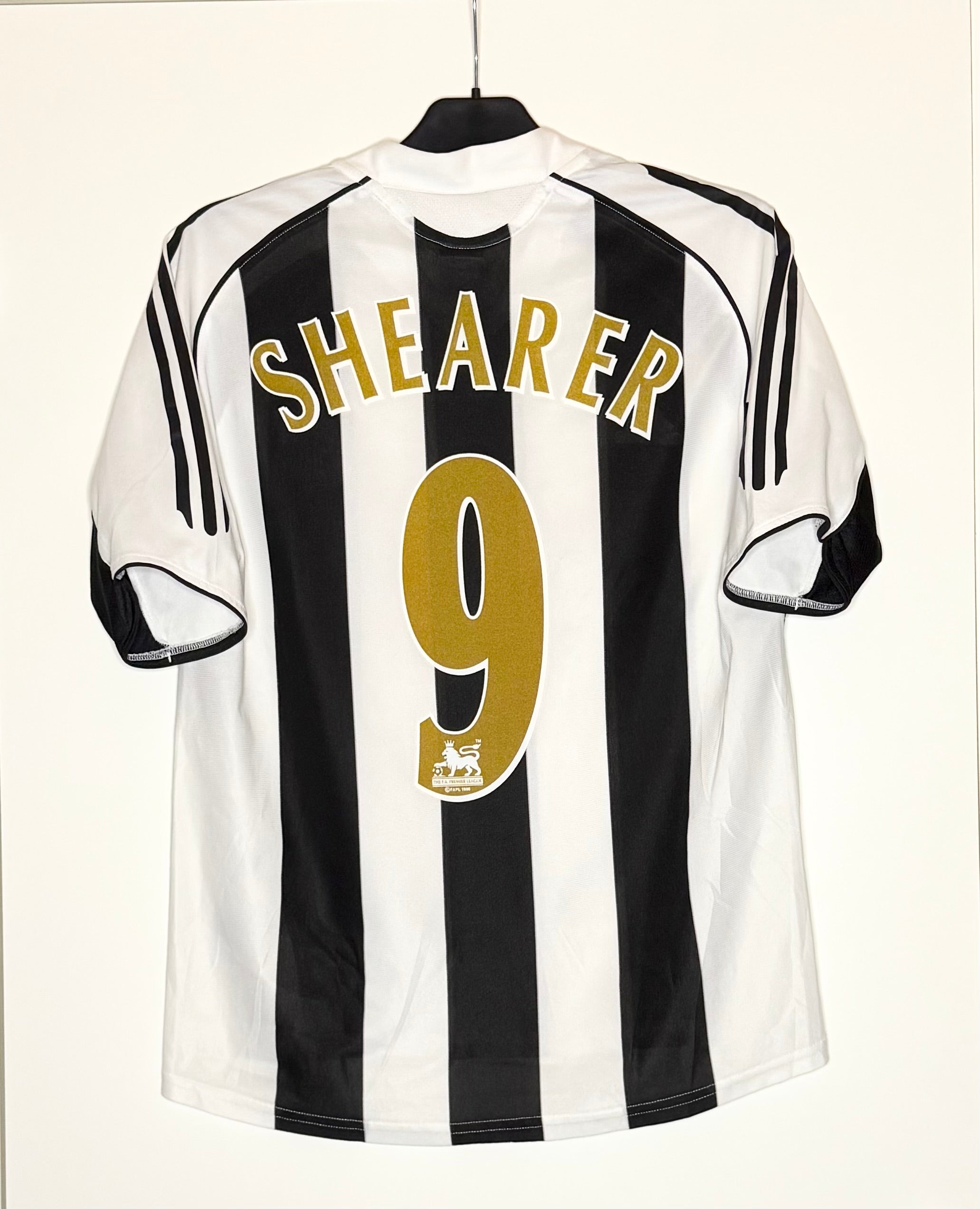 Newcastle 2004-05? Hemmatröja Shearer #9 Small