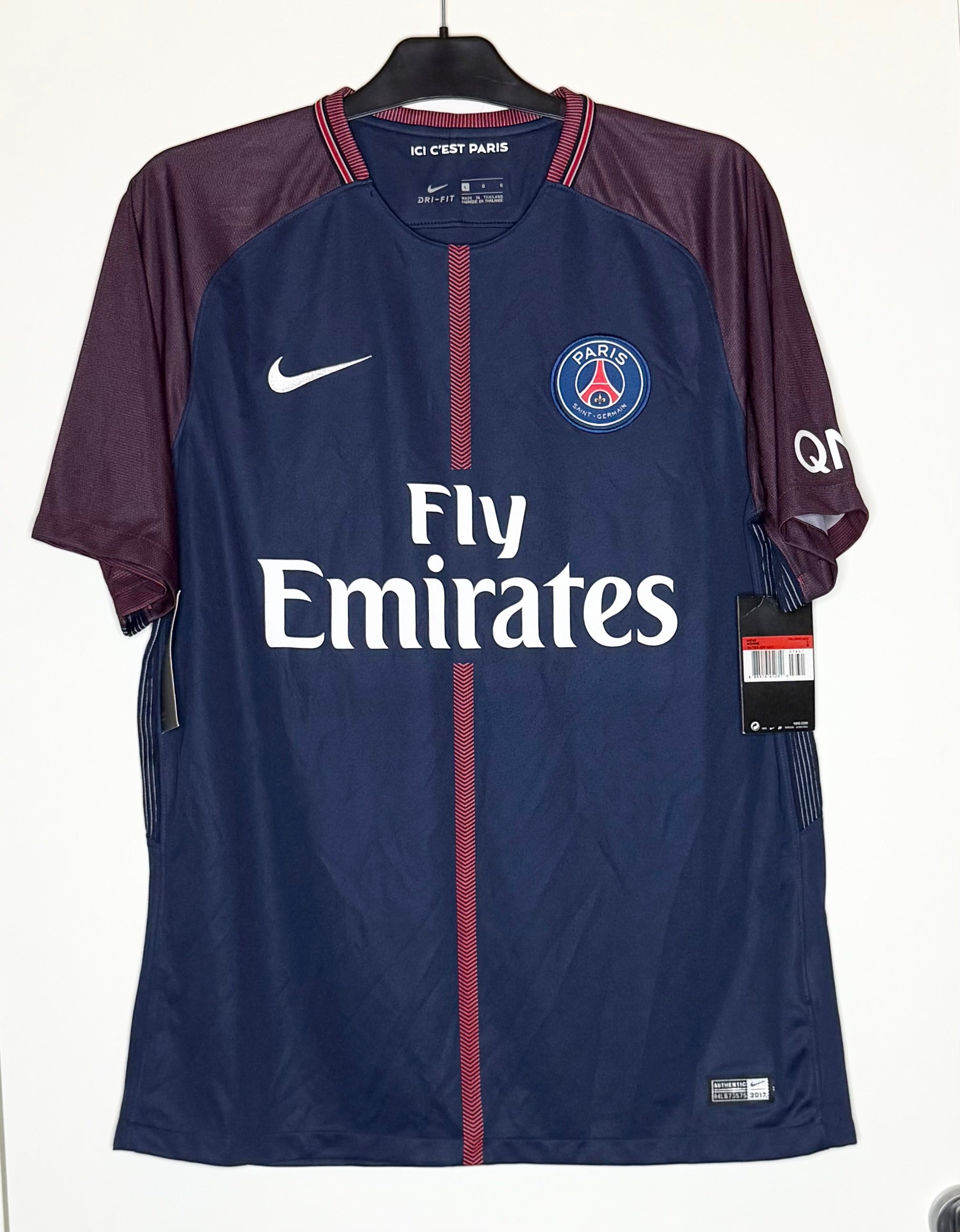 Paris Saint-Germain 2017-18 BNWT Hemmatröja Mbappe #29 Large