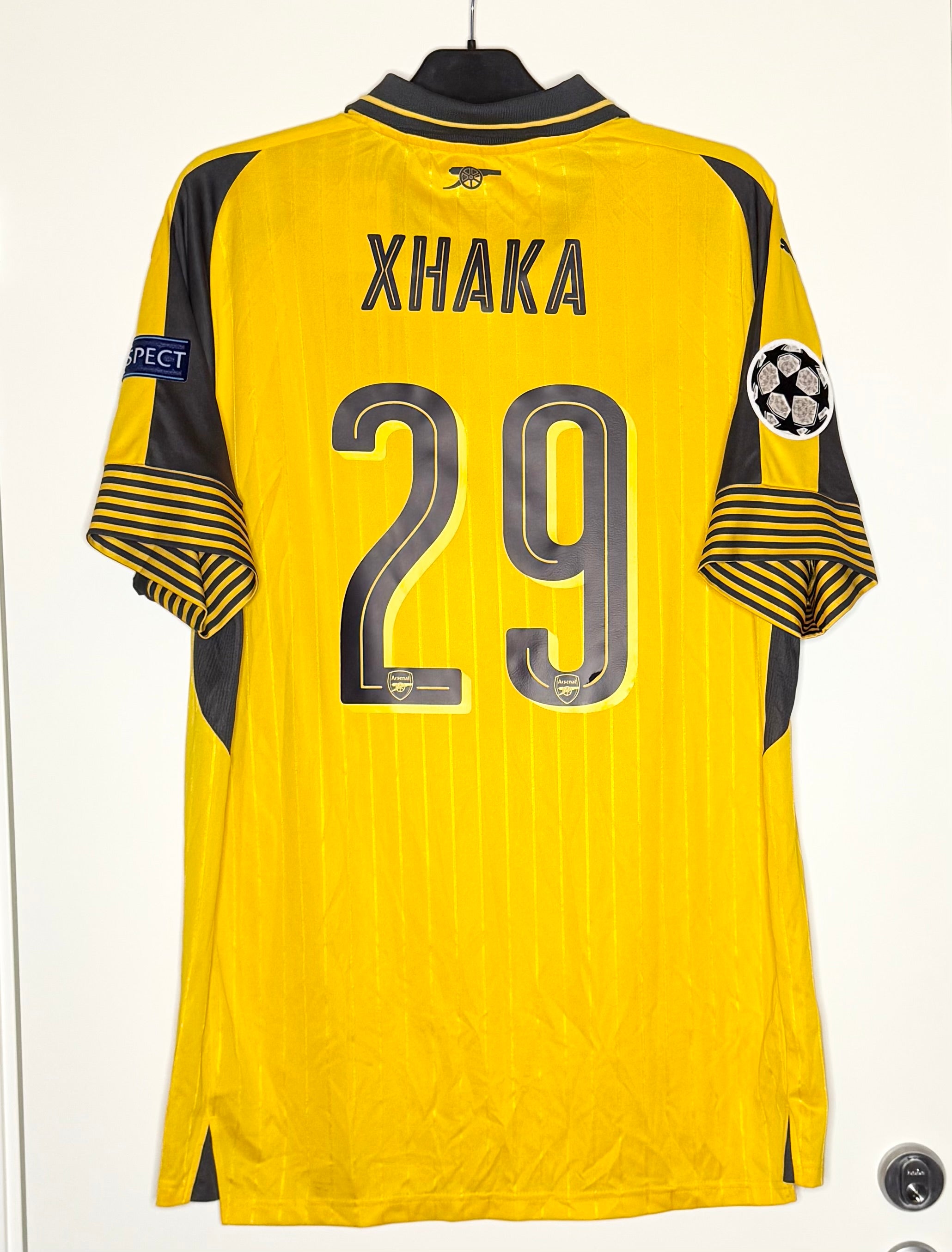 Arsenal 2016-17 BNWT UCL Bortatröja Xhaka #29 XL