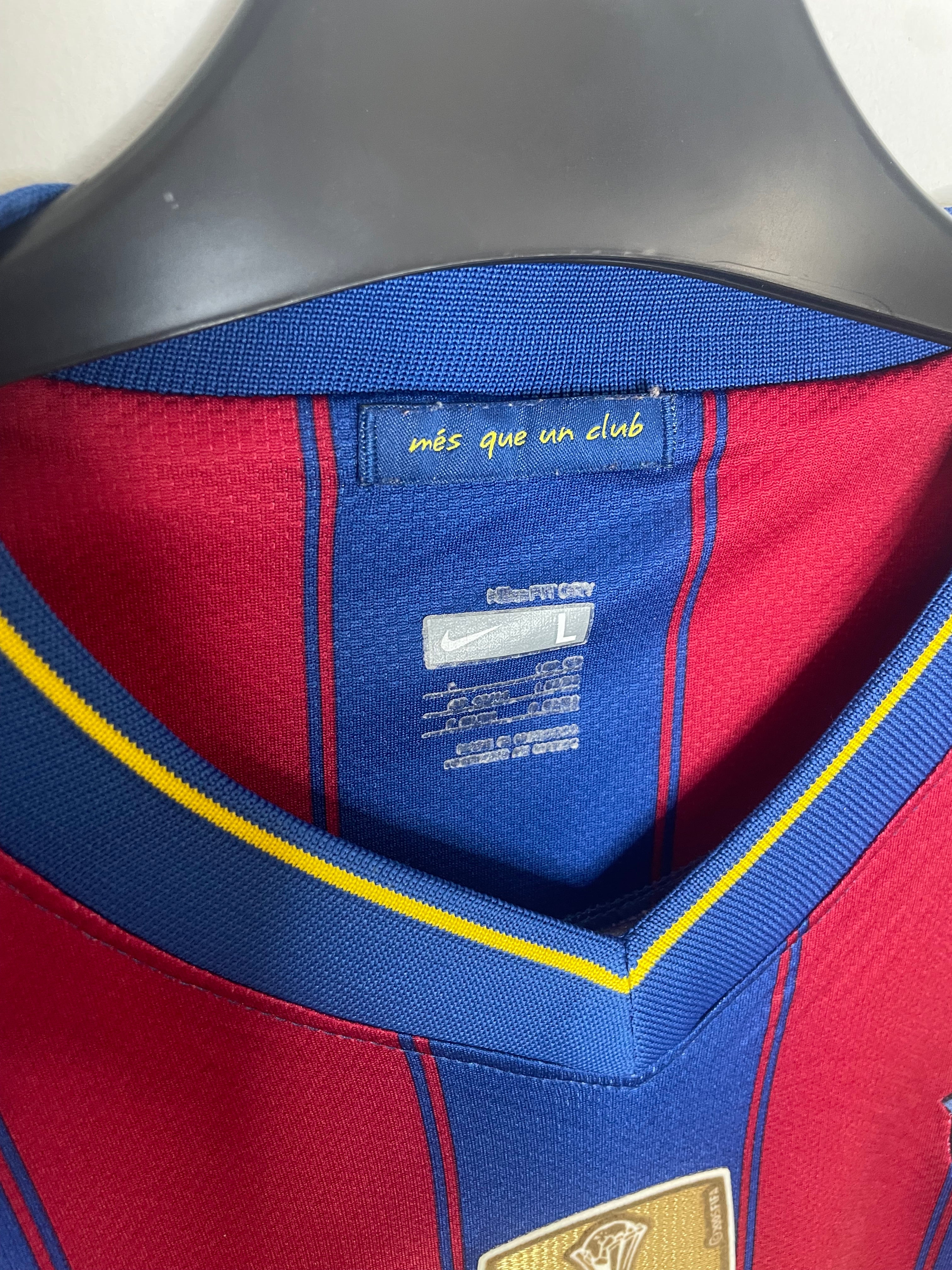 FC Barcelona 2009-10 Hemmatröja Iniesta #8 Large