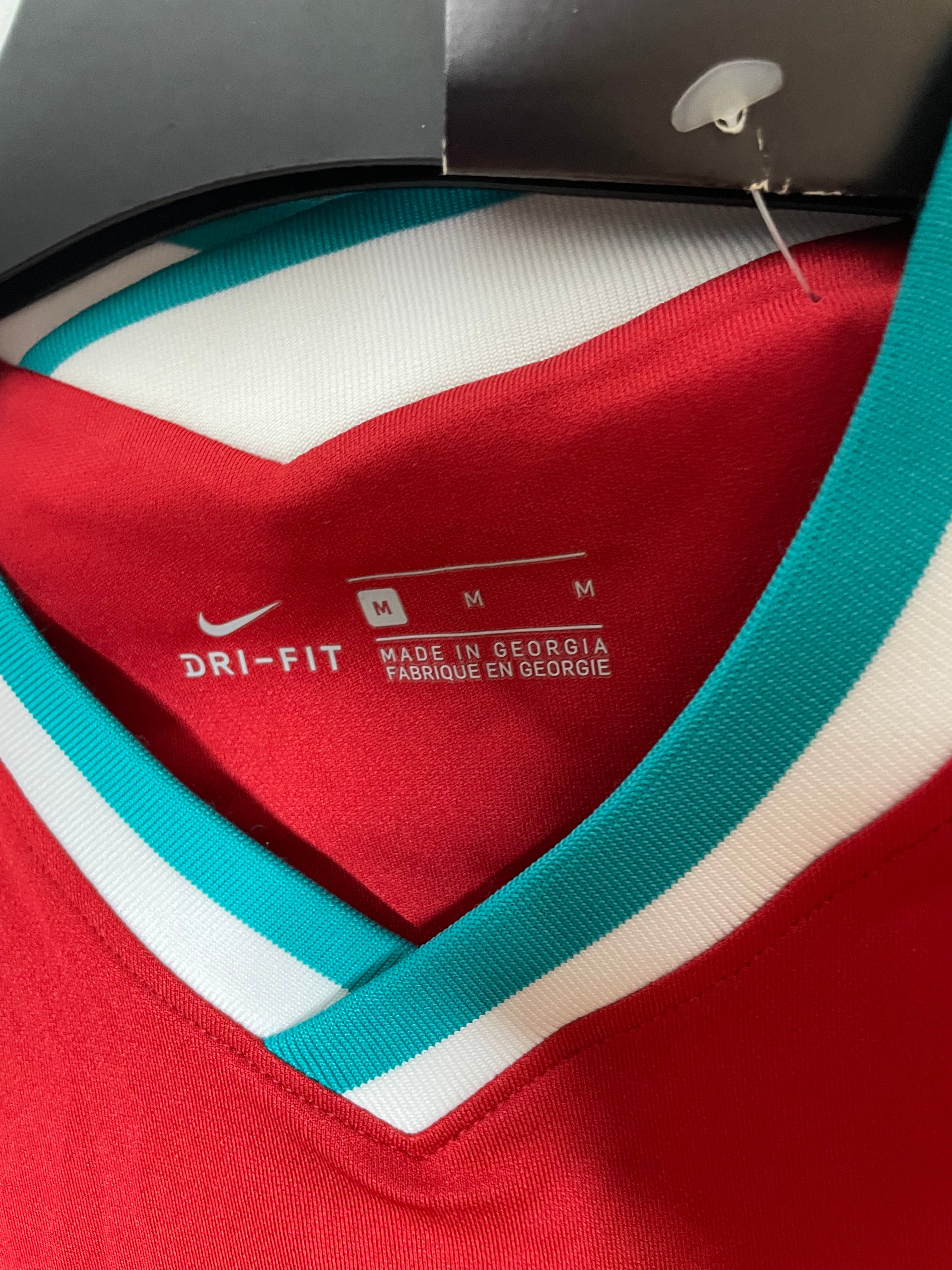 Liverpool 2020-21 BNWT Hemmatröja Salah #11 Medium