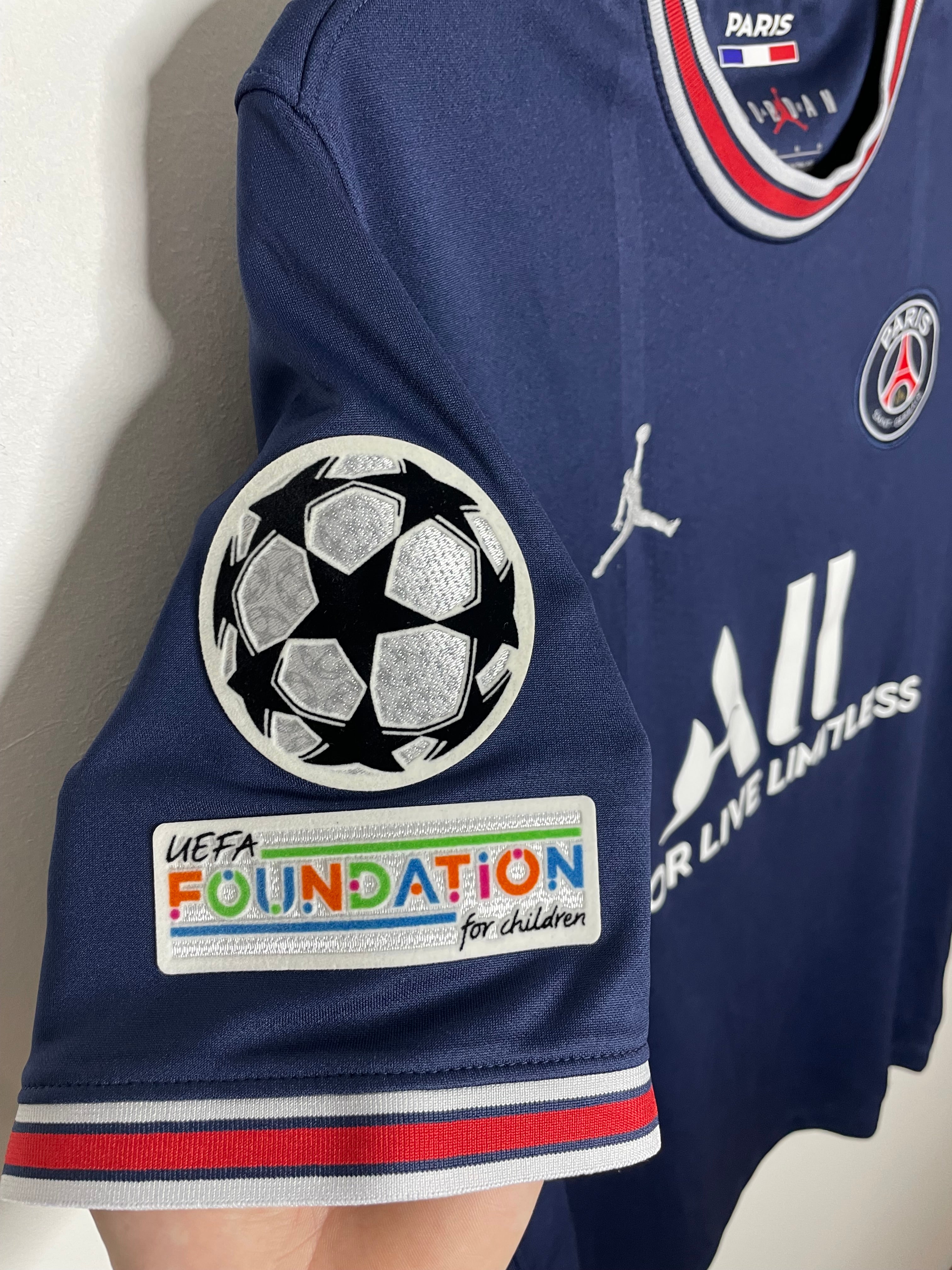 Paris Saint-Germain 2021-22 UCL Hemmatröja Messi #30 Medium