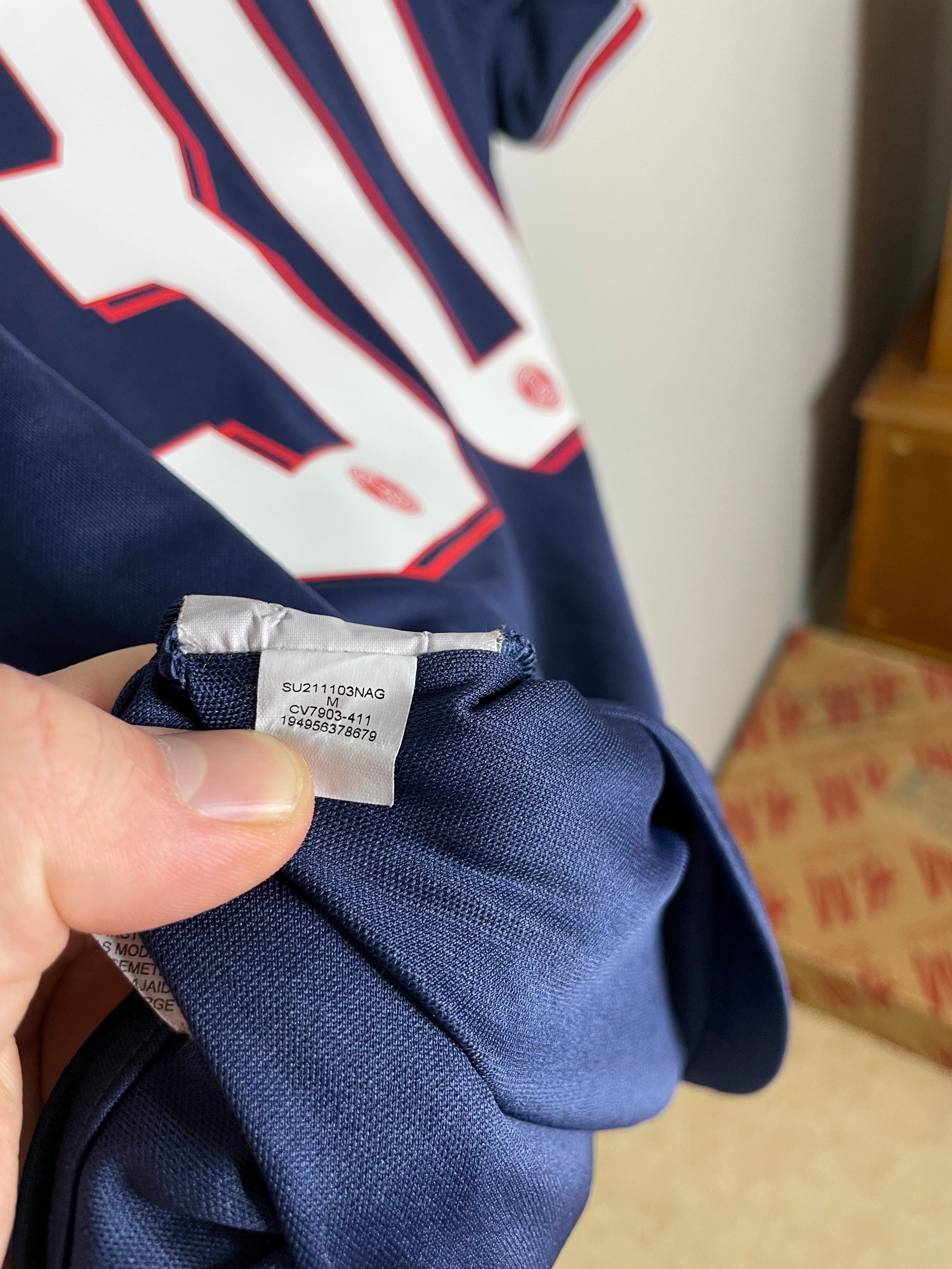Paris Saint-Germain 2021-22 UCL Hemmatröja Messi #30 Medium