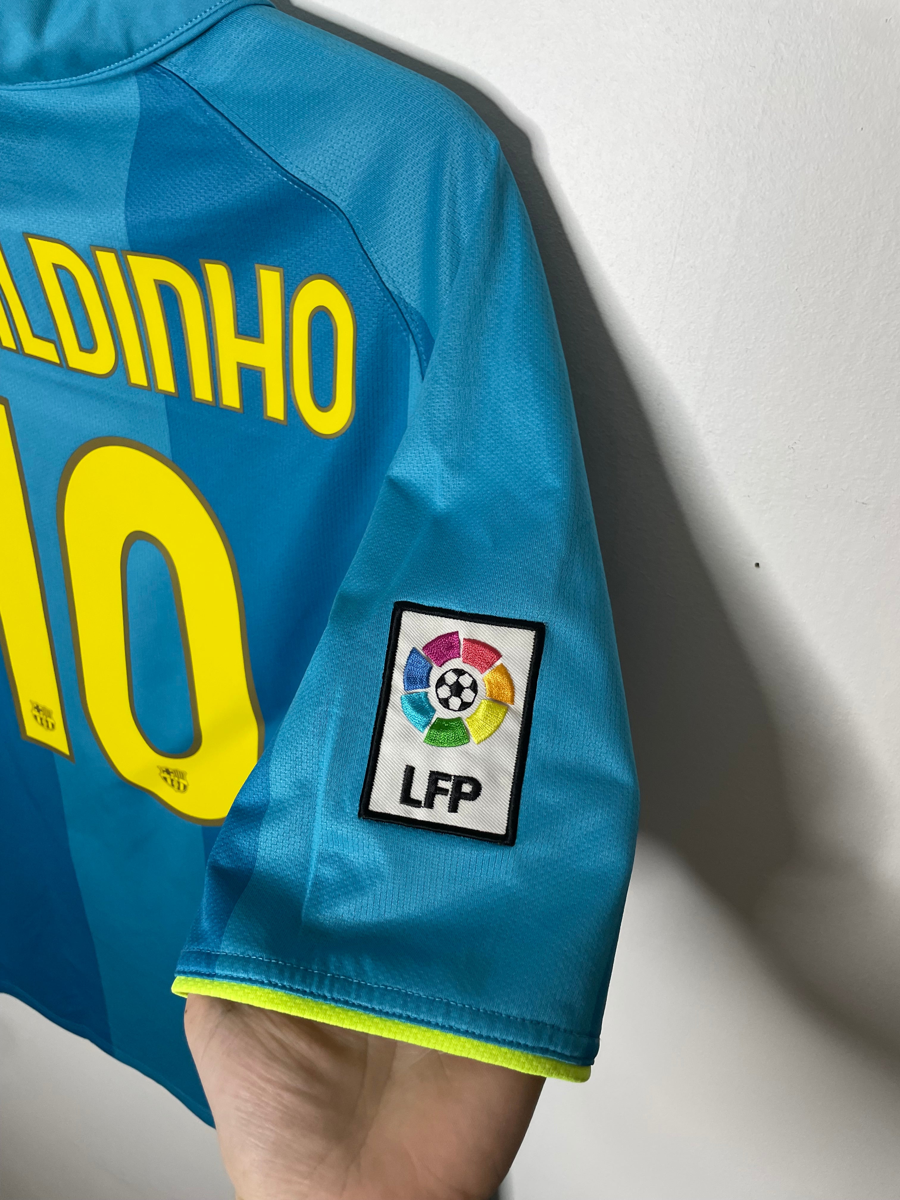 FC Barcelona 2007-08 Bortatröja Ronaldinho #10 Large