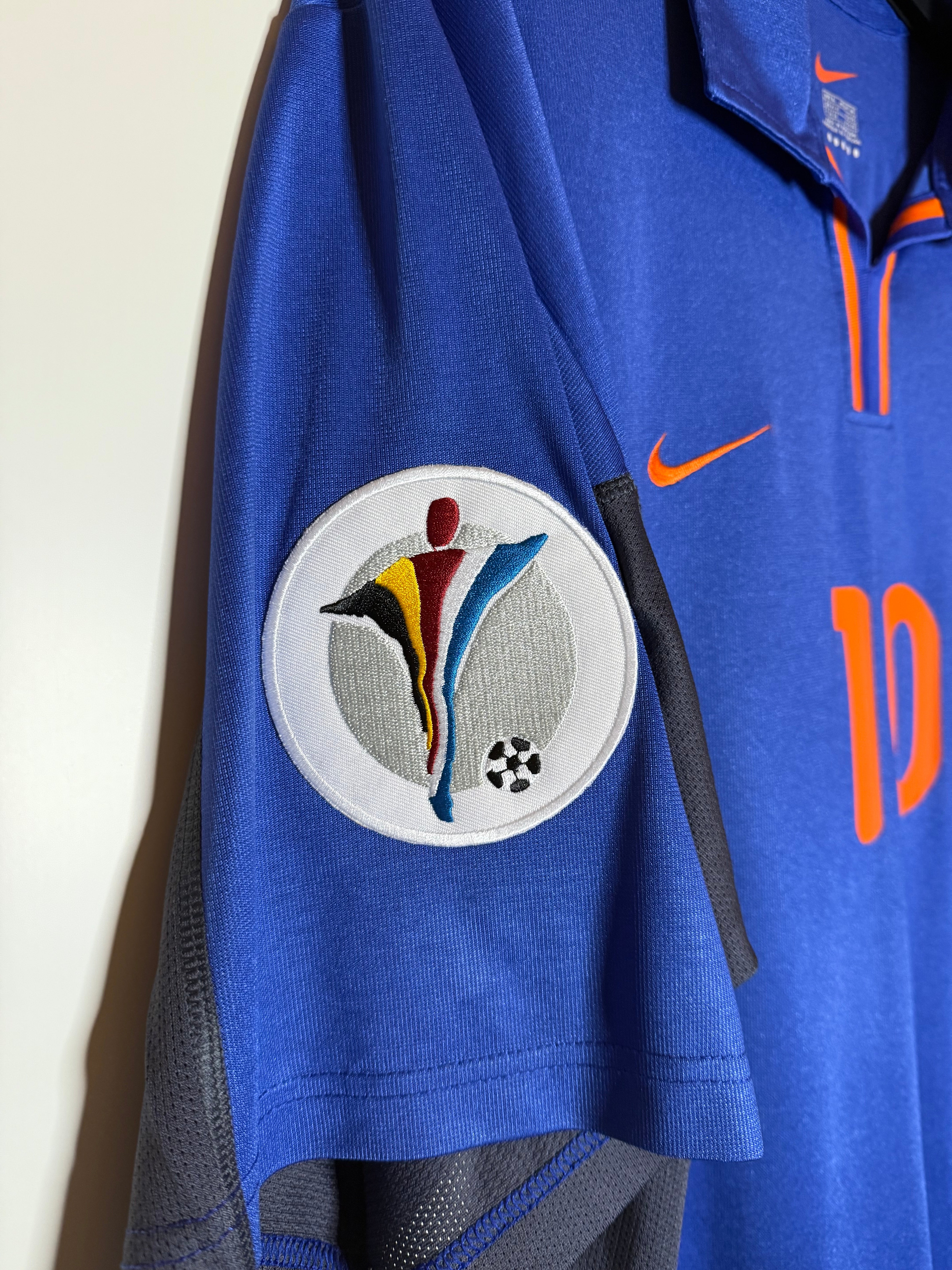 Nederländerna EURO 2000 Bortatröja Bergkamp #10 XL