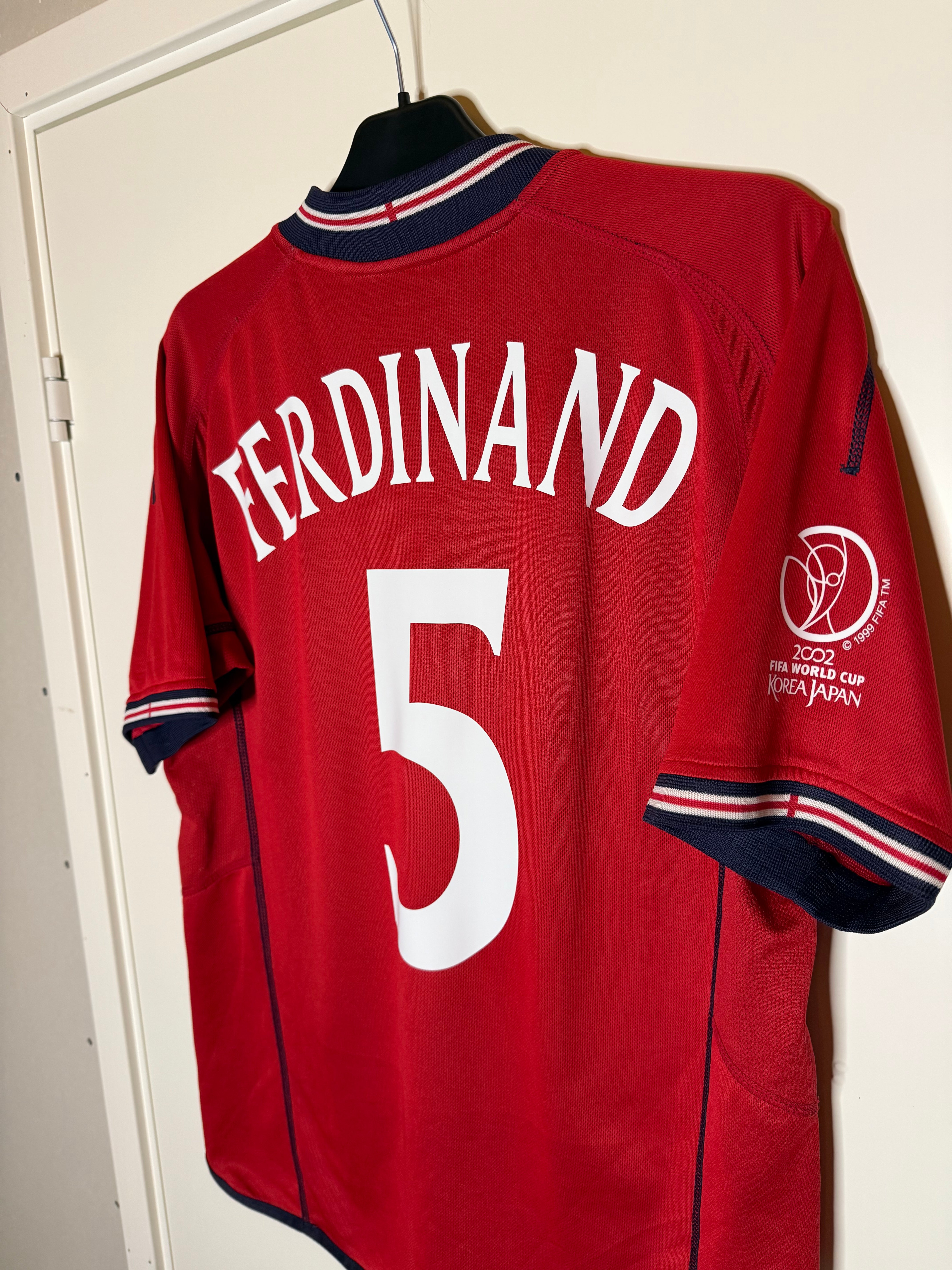 England 2002 Bortatröja Ferdinand #5 Medium