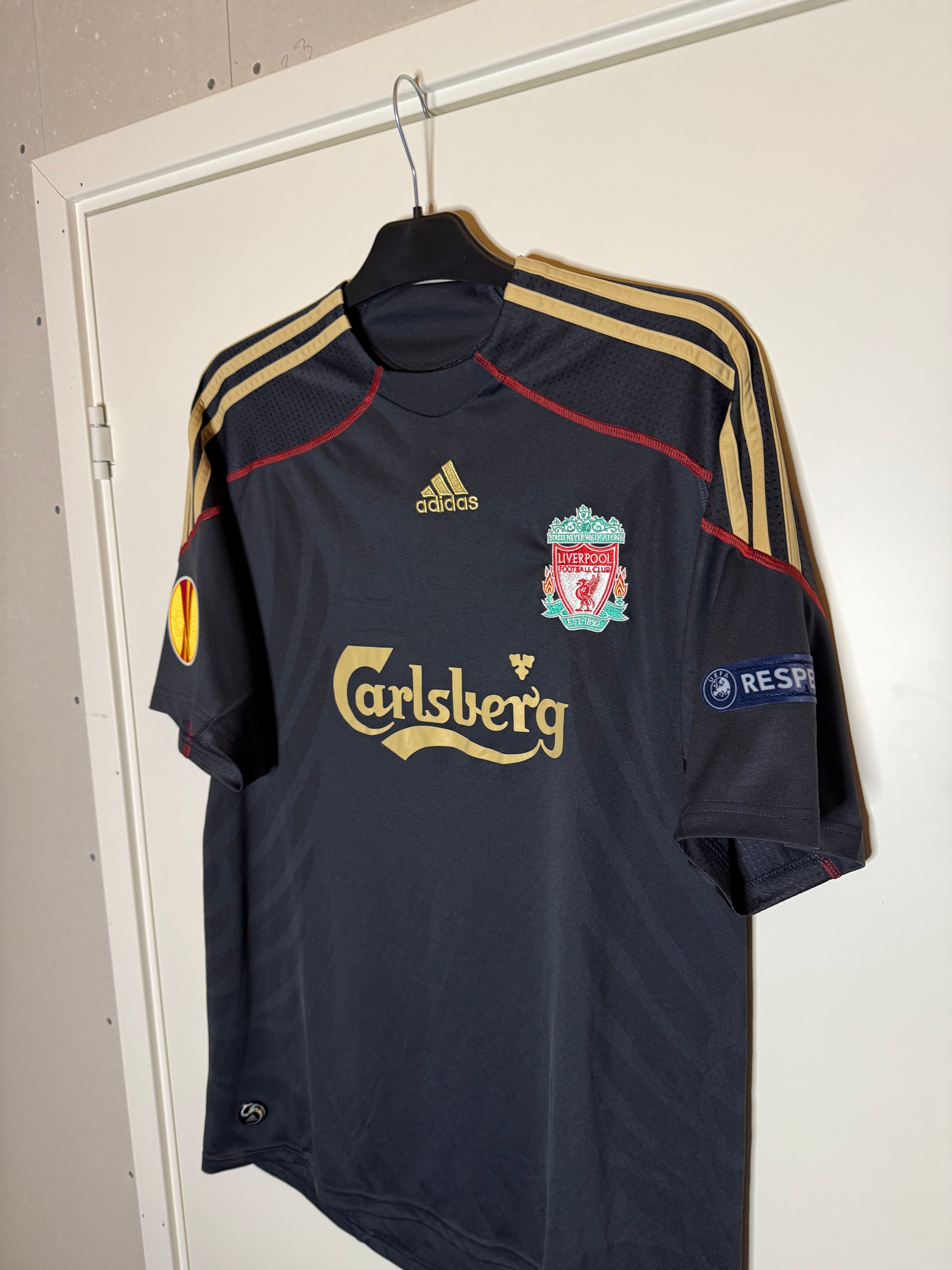 Liverpool 2009-10 Bortatröja Gerrard #8 Large