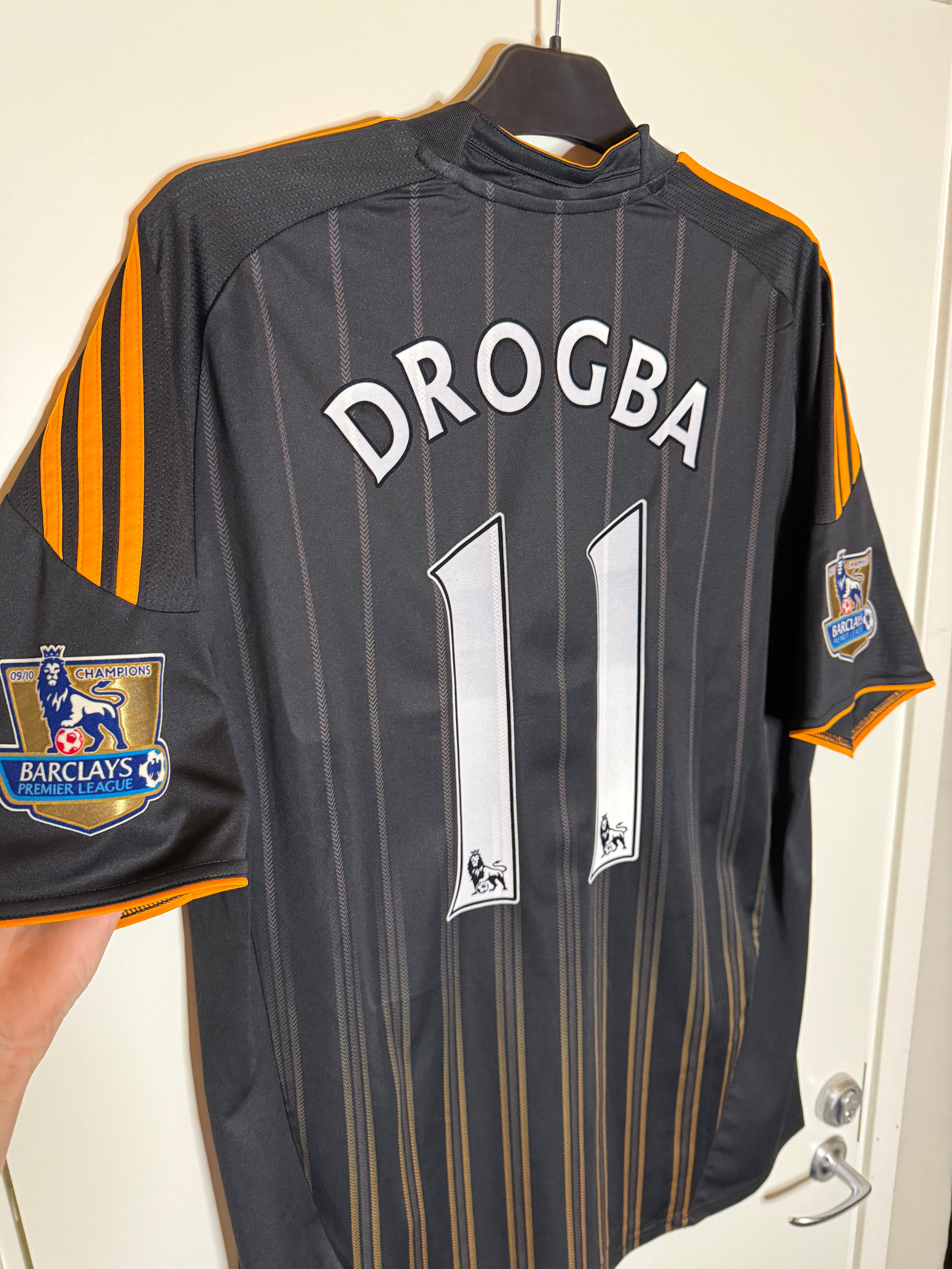 Chelsea 2010-11 Tredjetröja Drogba #11 XL
