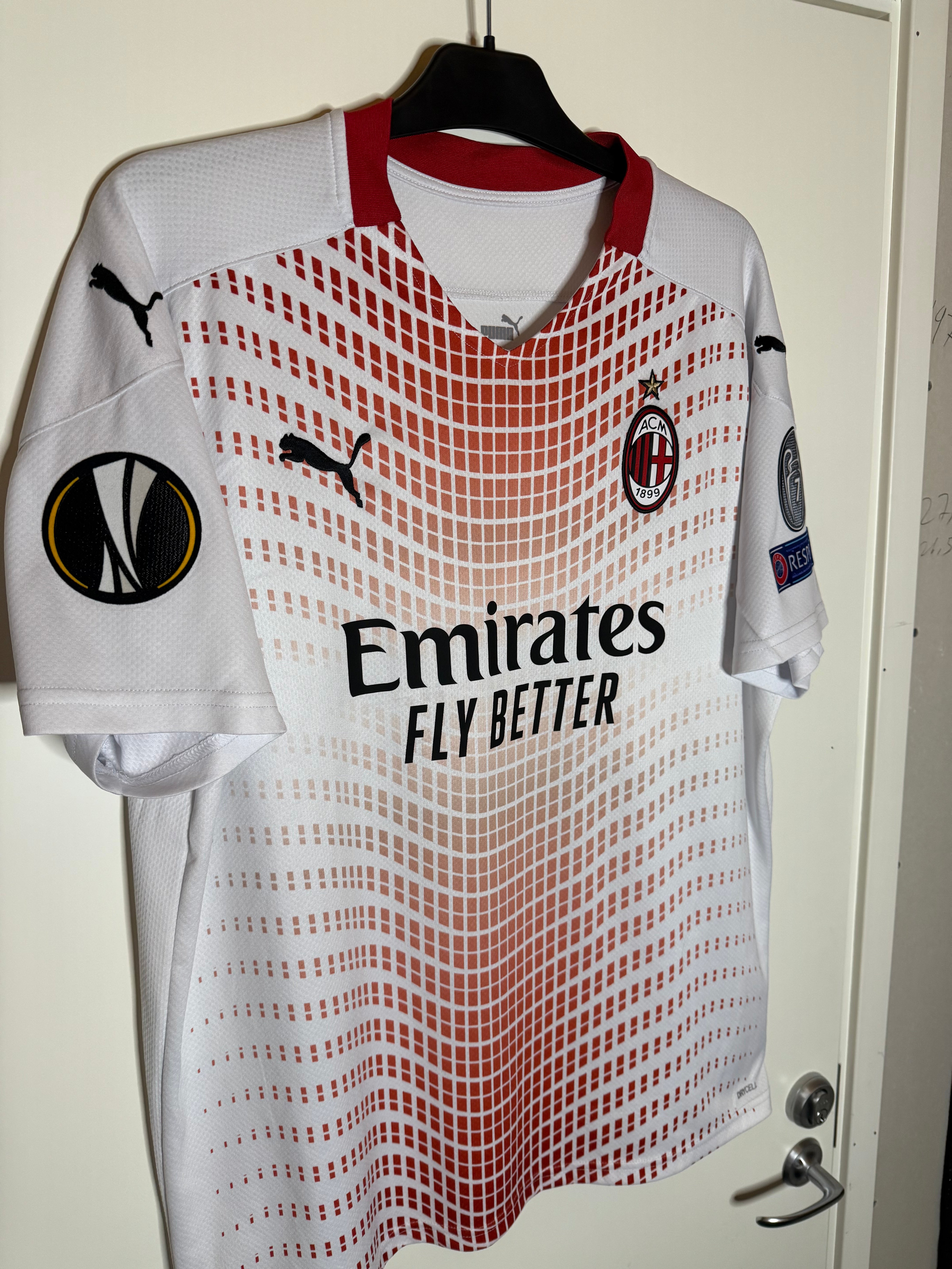 AC Milan 2020-21 Bortatröja Ibrahimovic #11 XL