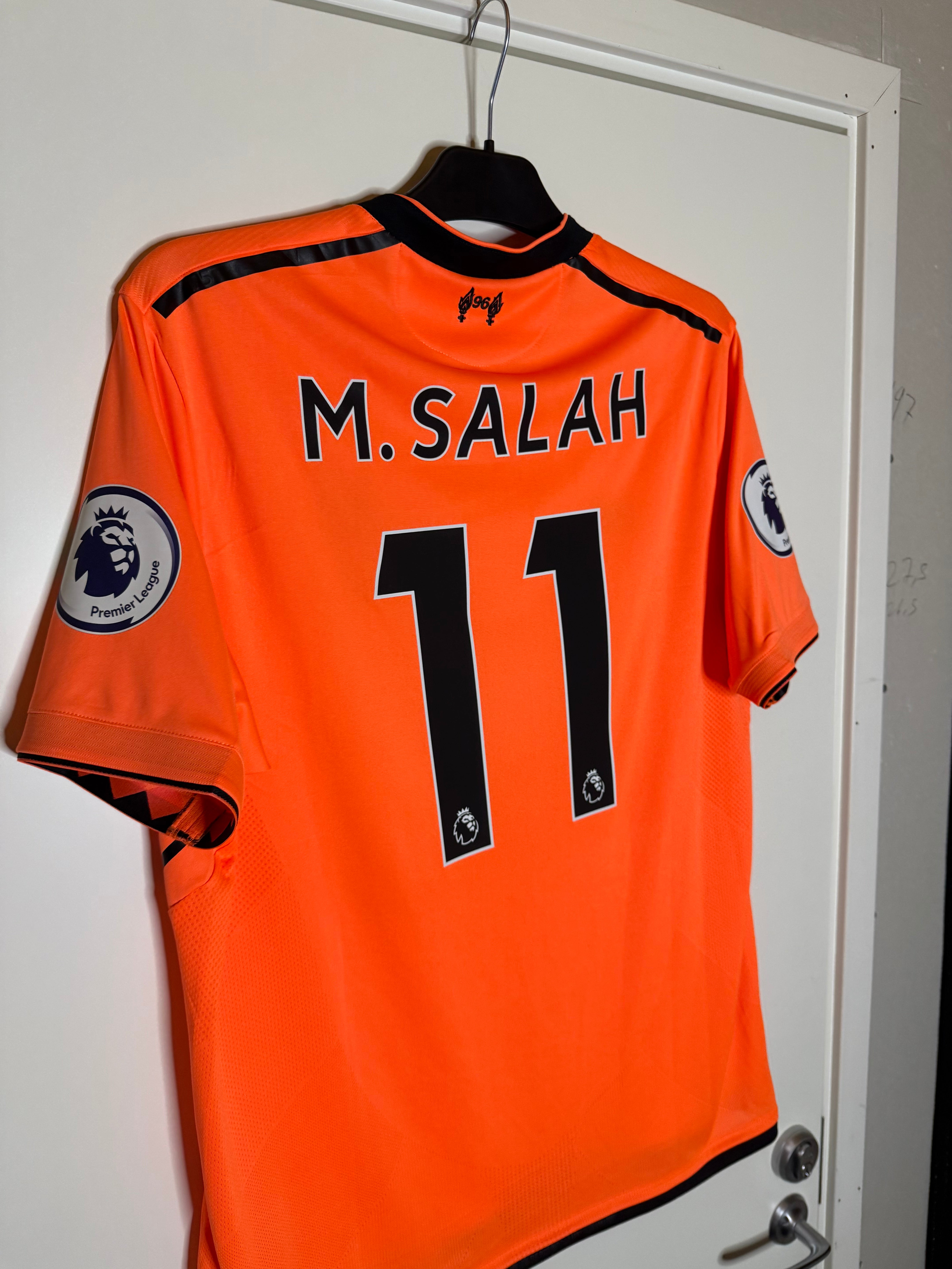 Liverpool 2017-18 Tredjetröja Salah #11 Large