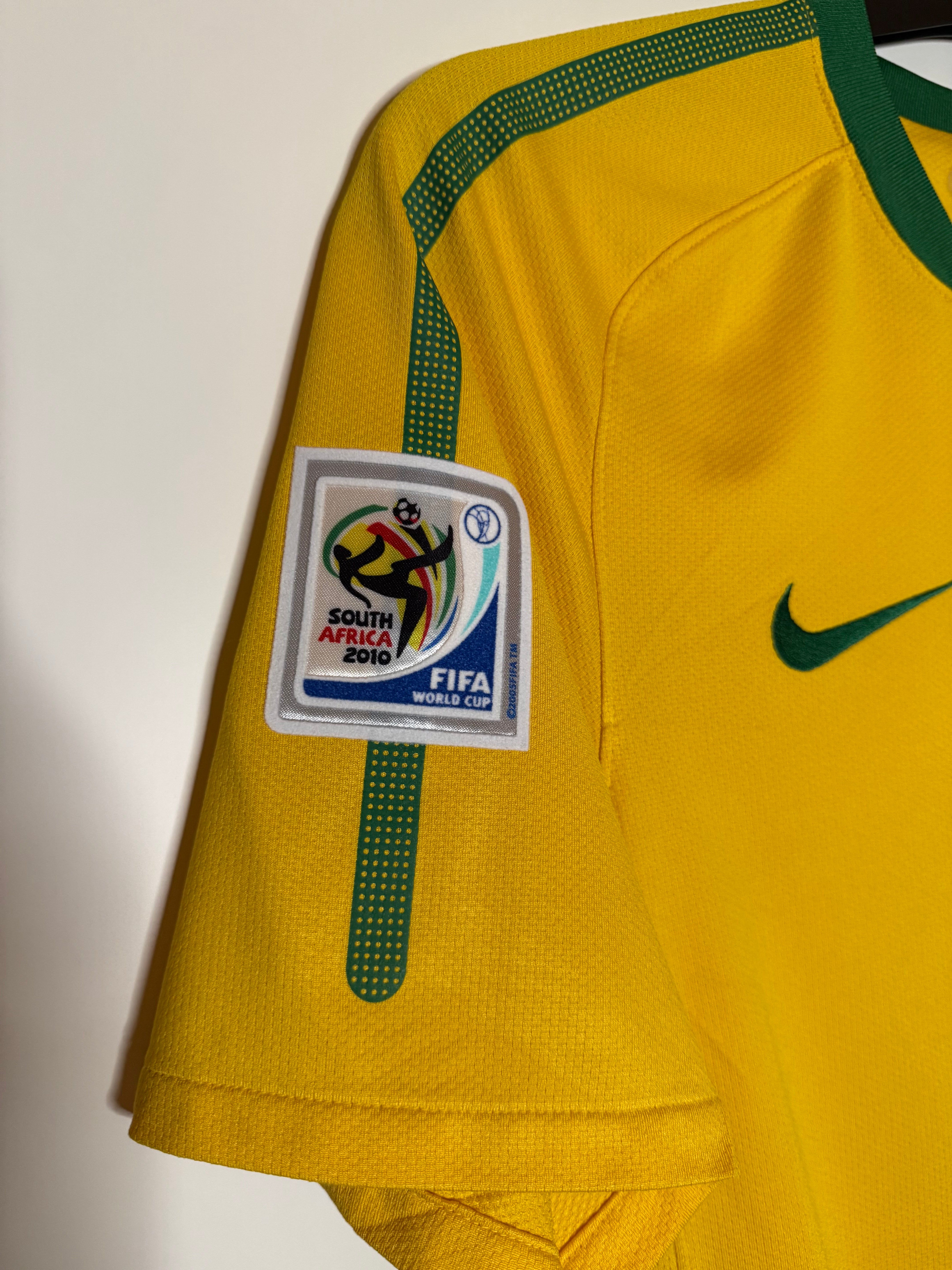 Brasilien 2010 Hemmatröja Kaka #10 Small